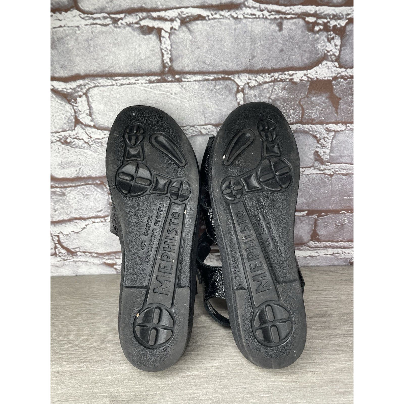 Mephisto Mephisto Black Patent Leather Strappy Low Wedge Sandals Wome Size US 10 / IT 40 - 8 Thumbnail
