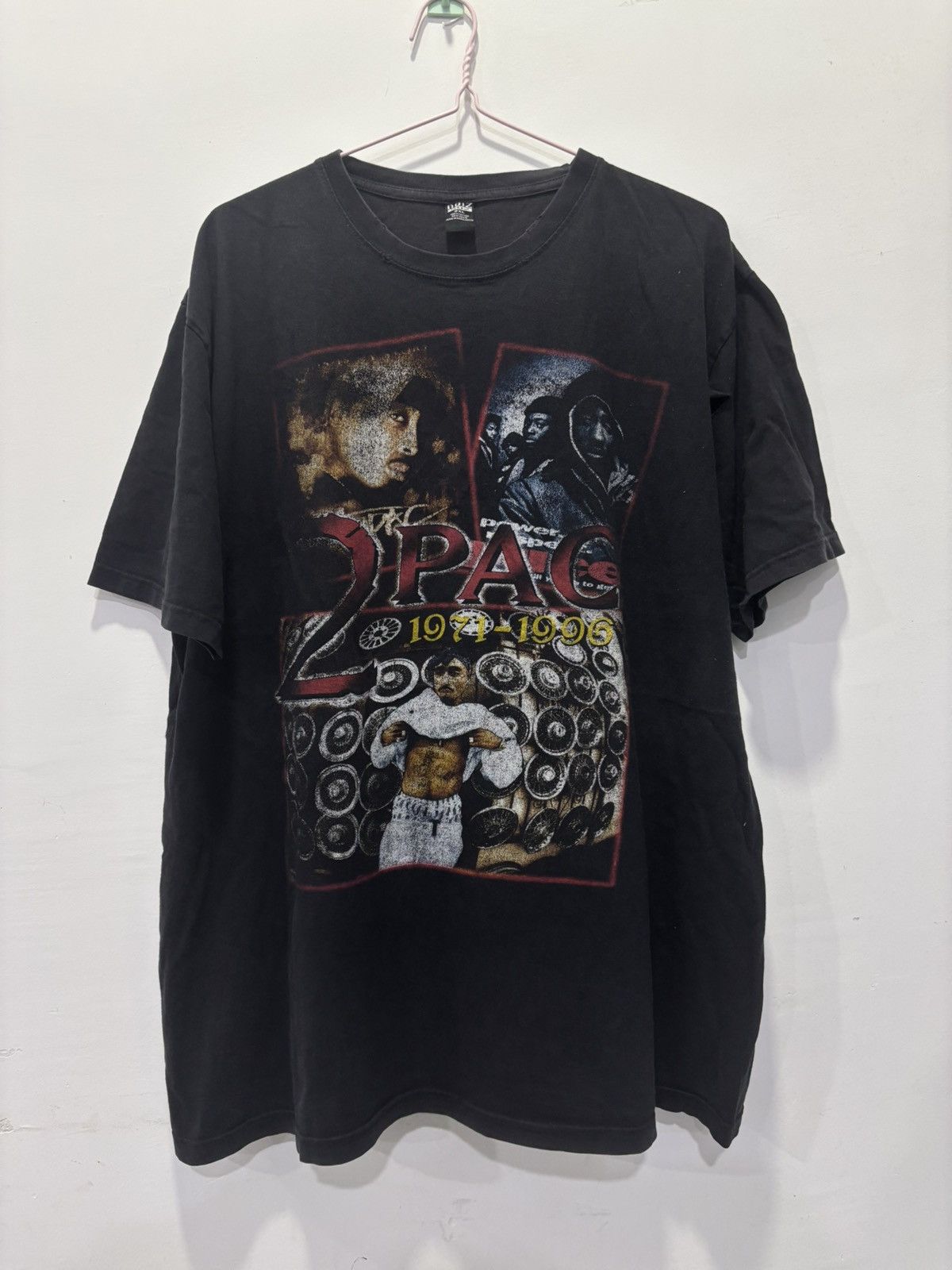 Rap Tees × Vintage Vintage Bootleg Tupac Tshirt Size US XXL / EU 58 / 5 - 1 Thumbnail