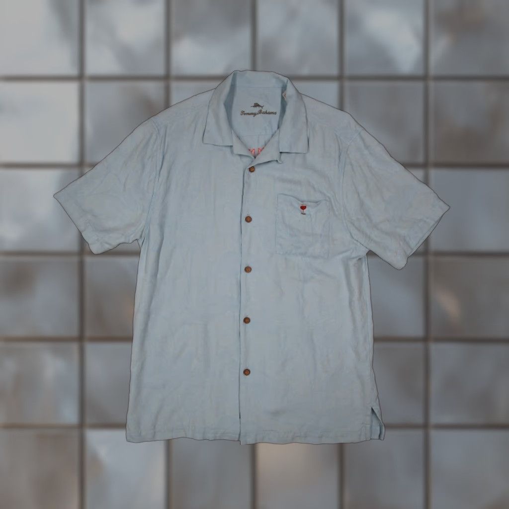 Tommy Bahama Tommy Bahama Shirt Mens Medium Blue Silk Button Up Take a Flight Toucans Tiki Size US M / EU 48-50 / 2 - 1 Thumbnail