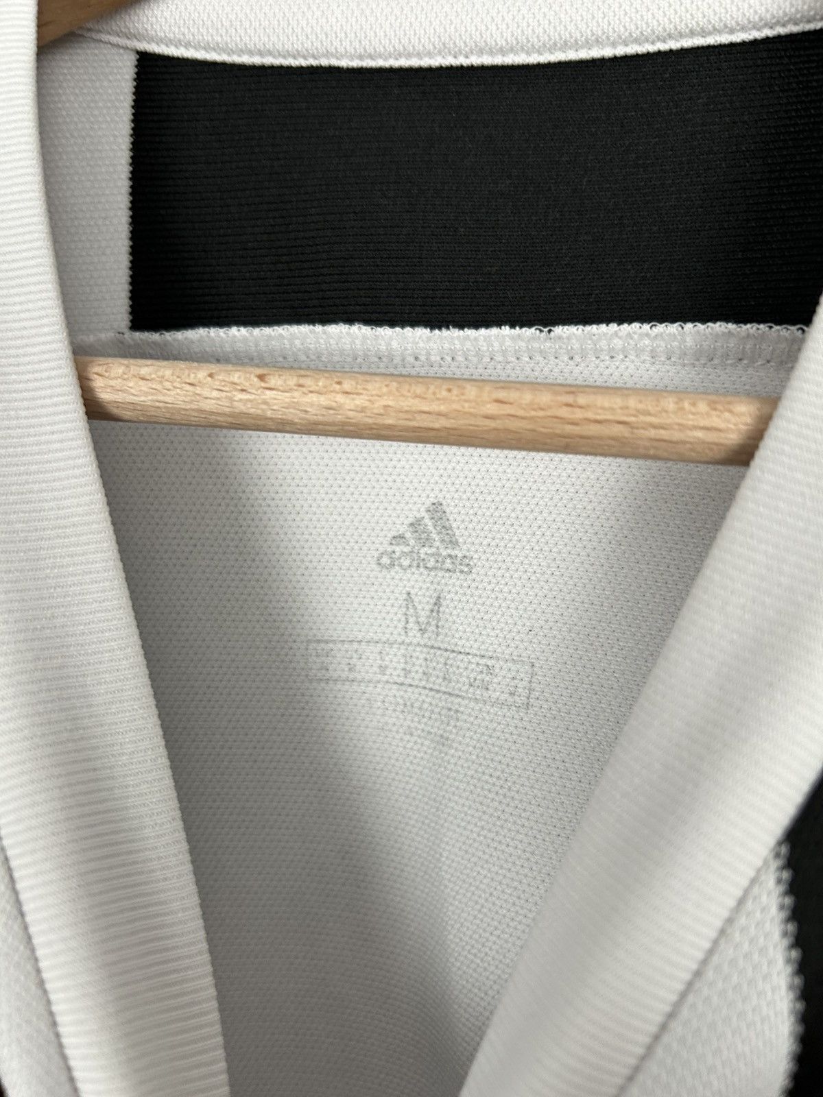 Adidas Adidas Juventus Turin Soccer Jersey Football Sport Rare Size US M / EU 48-50 / 2 - 5 Thumbnail