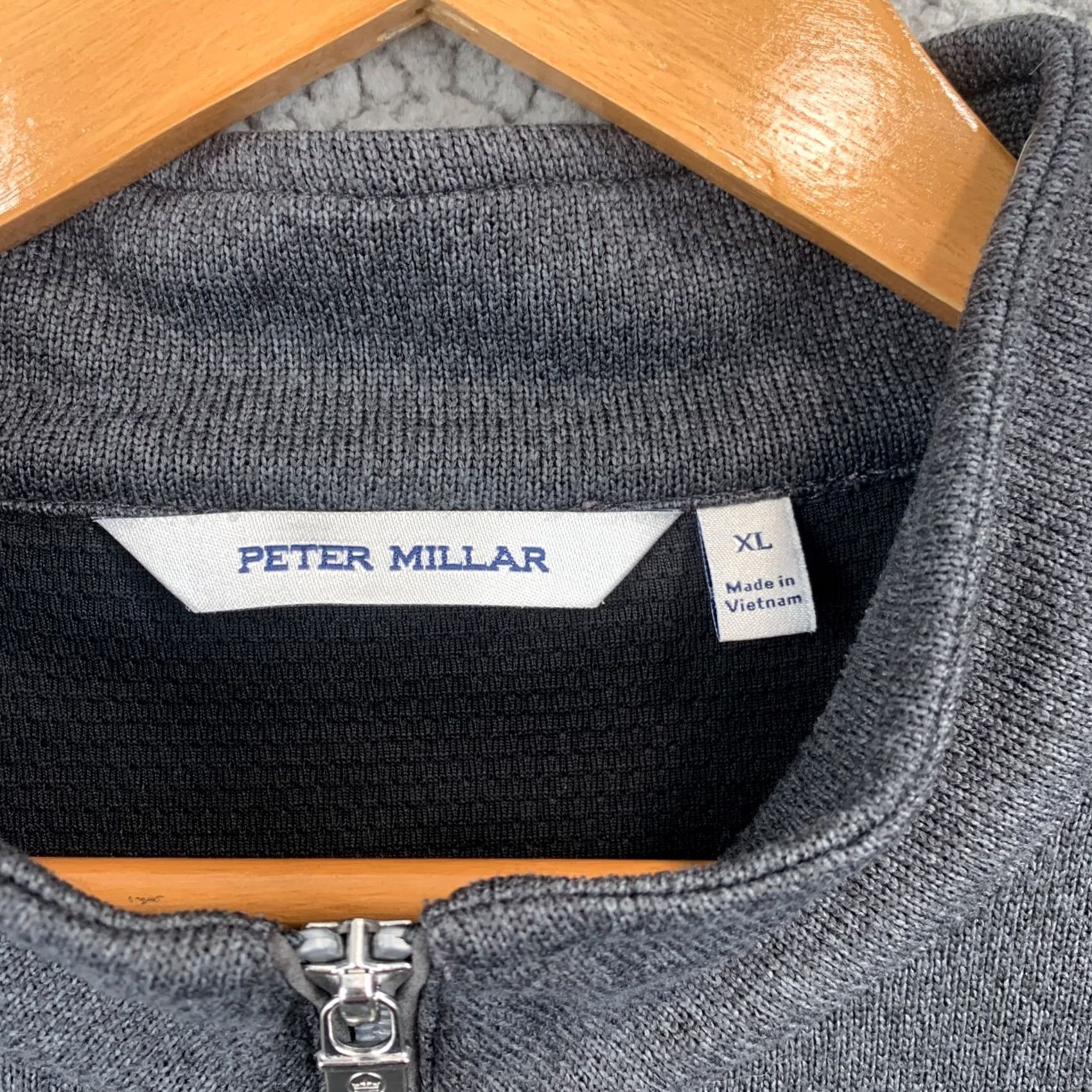 Peter Millar Peter Millar Vista Hybrid Full Zip Vest Men XL Gray Zip Pockets Logo Golf Size US XL / EU 56 / 4 - 3 Thumbnail