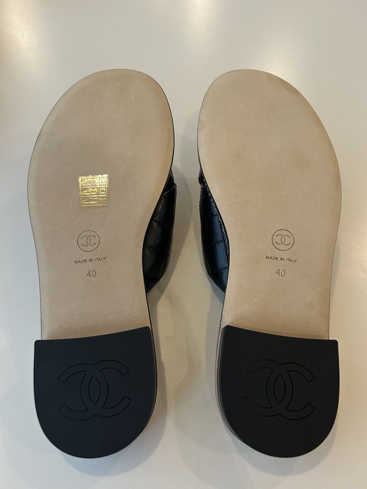 Chanel Chanel Quilted Flat Size US 10 / IT 40 - 4 Thumbnail