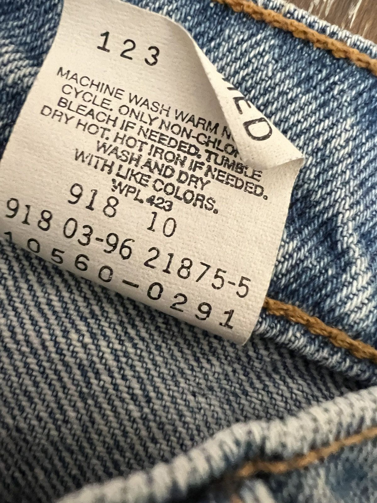 Levi's Vintage womens levis 560 loose fit straight leg jeans Size 28" / US 6 / IT 42 - 4 Thumbnail