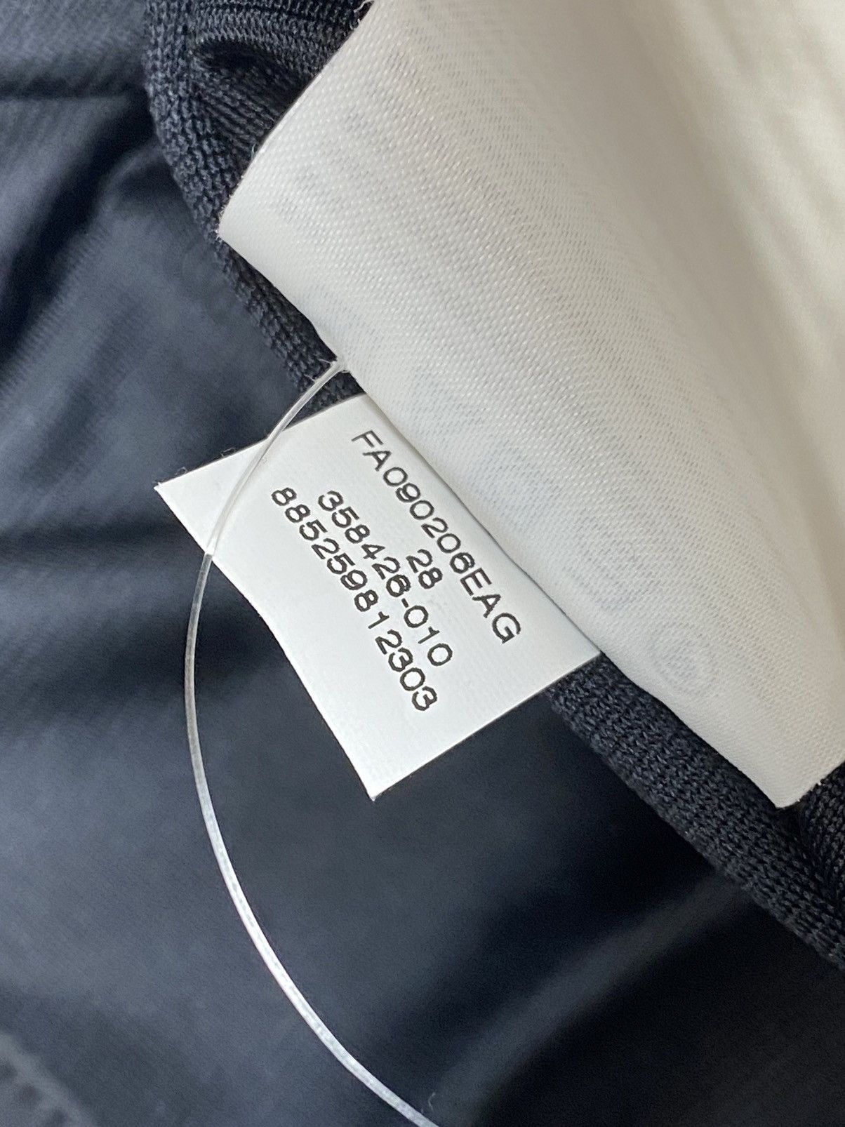 Nike Vintage Nike ACG Cargo Pants Outdoor Life Size 28 Size US 28 / EU 44 - 18 Thumbnail