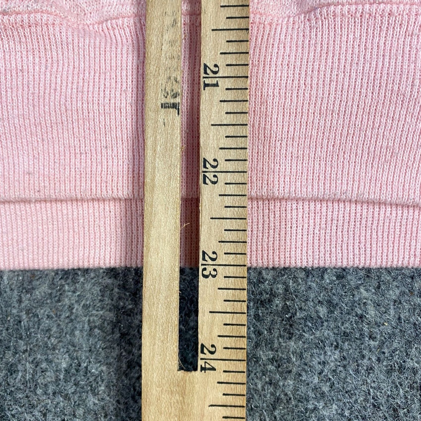 Vintage VINTAGE New England Hockey Institute Sweatshirt L Pink Chighisola N.E.H.I. Womens Pullover Crew Neck Long Sleeve Size L / US 10 / IT 46 - 4 Thumbnail