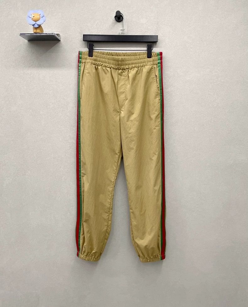 Gucci Gucci Red and green striped khaki trousers on the side 2502 Size US 32 / EU 48 - 1 Thumbnail
