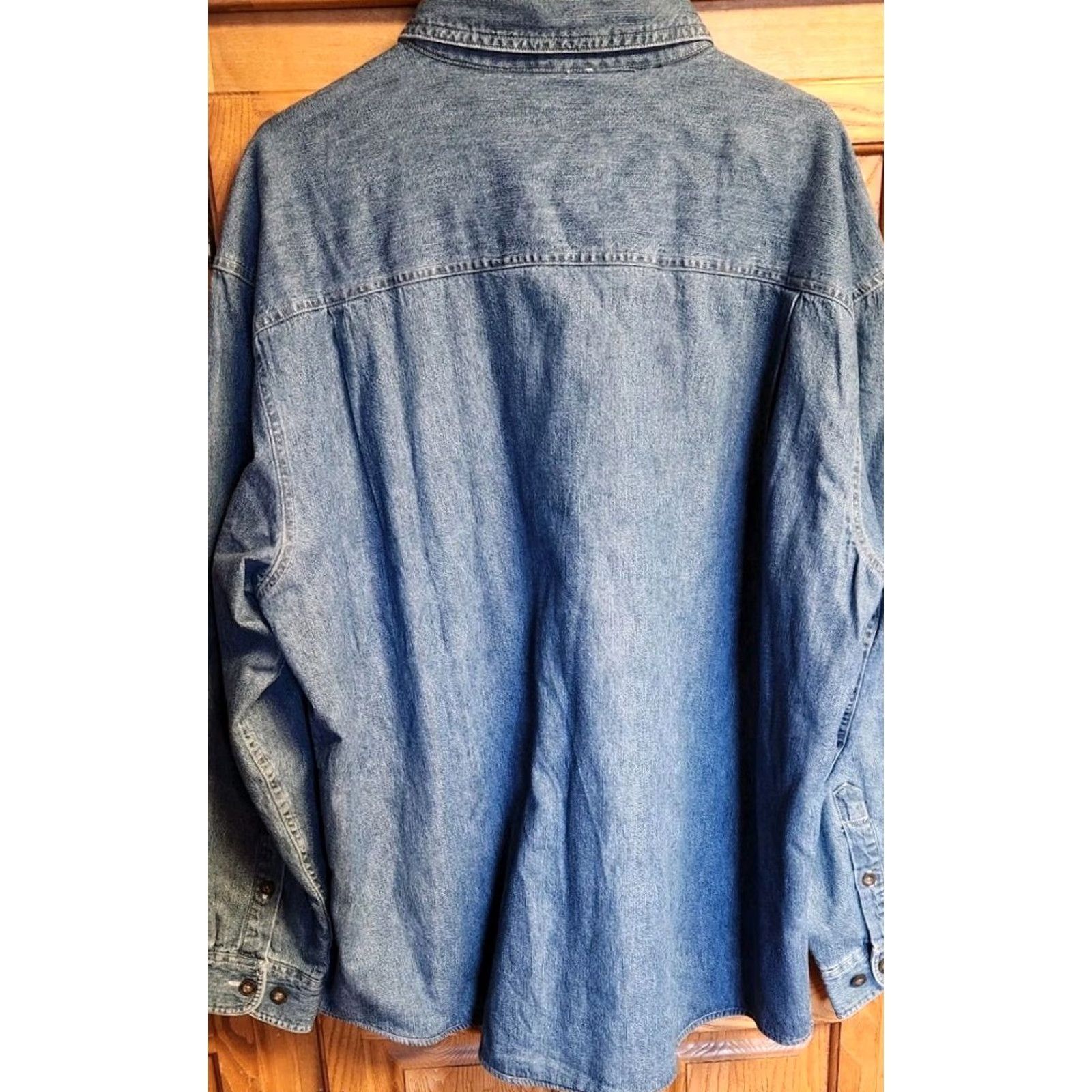 Vintage VINTAGE Woolrich Denim Shirt Jacket Men’s XL Blue Denim Fleece Lined Shacket Long Sleeve Button-Up Casual Retro Western City Stylish Mens Size US XL / EU 56 / 4 - 5 Thumbnail