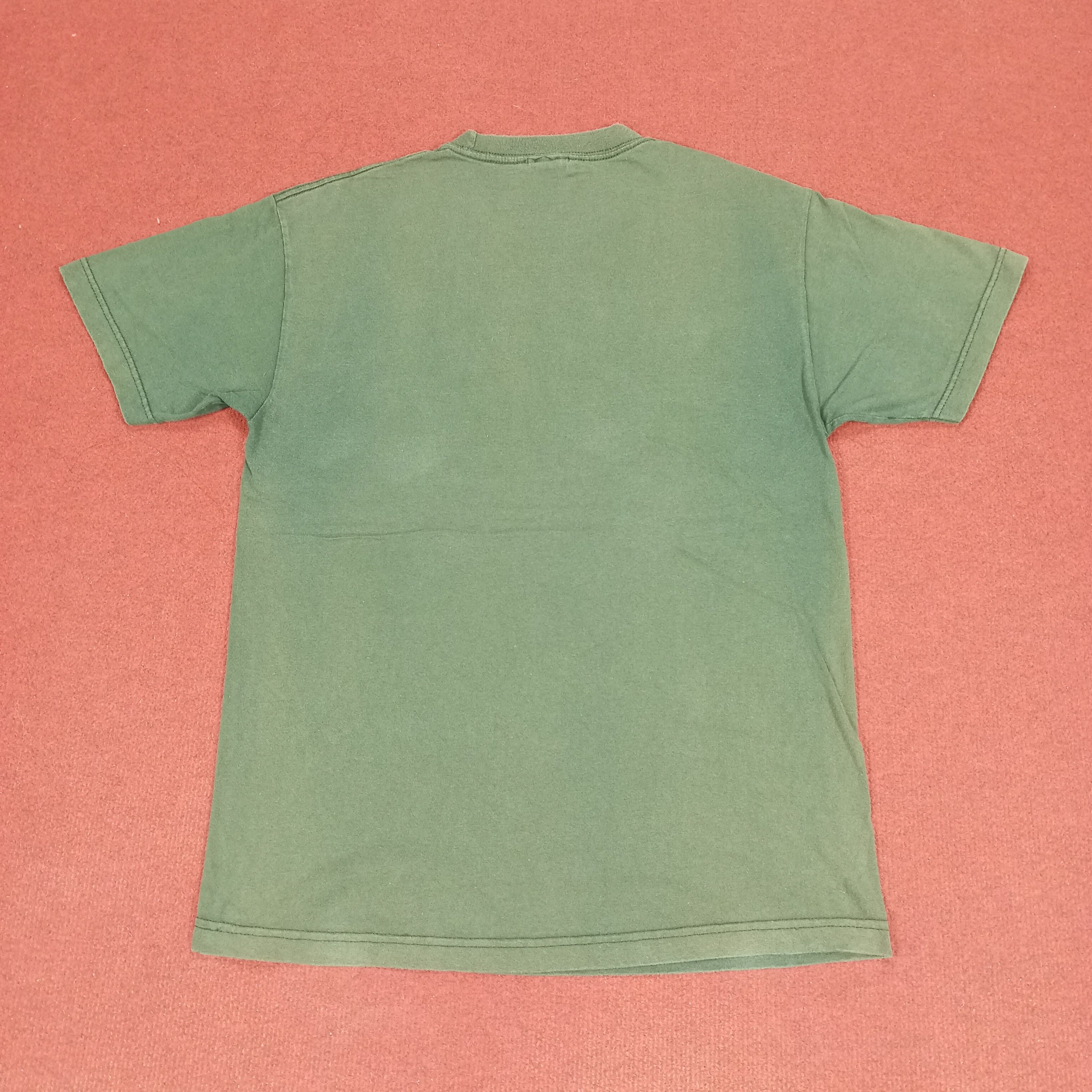 Vintage Western Edition Center Design Tshirt Size US M / EU 48-50 / 2 - 4 Thumbnail