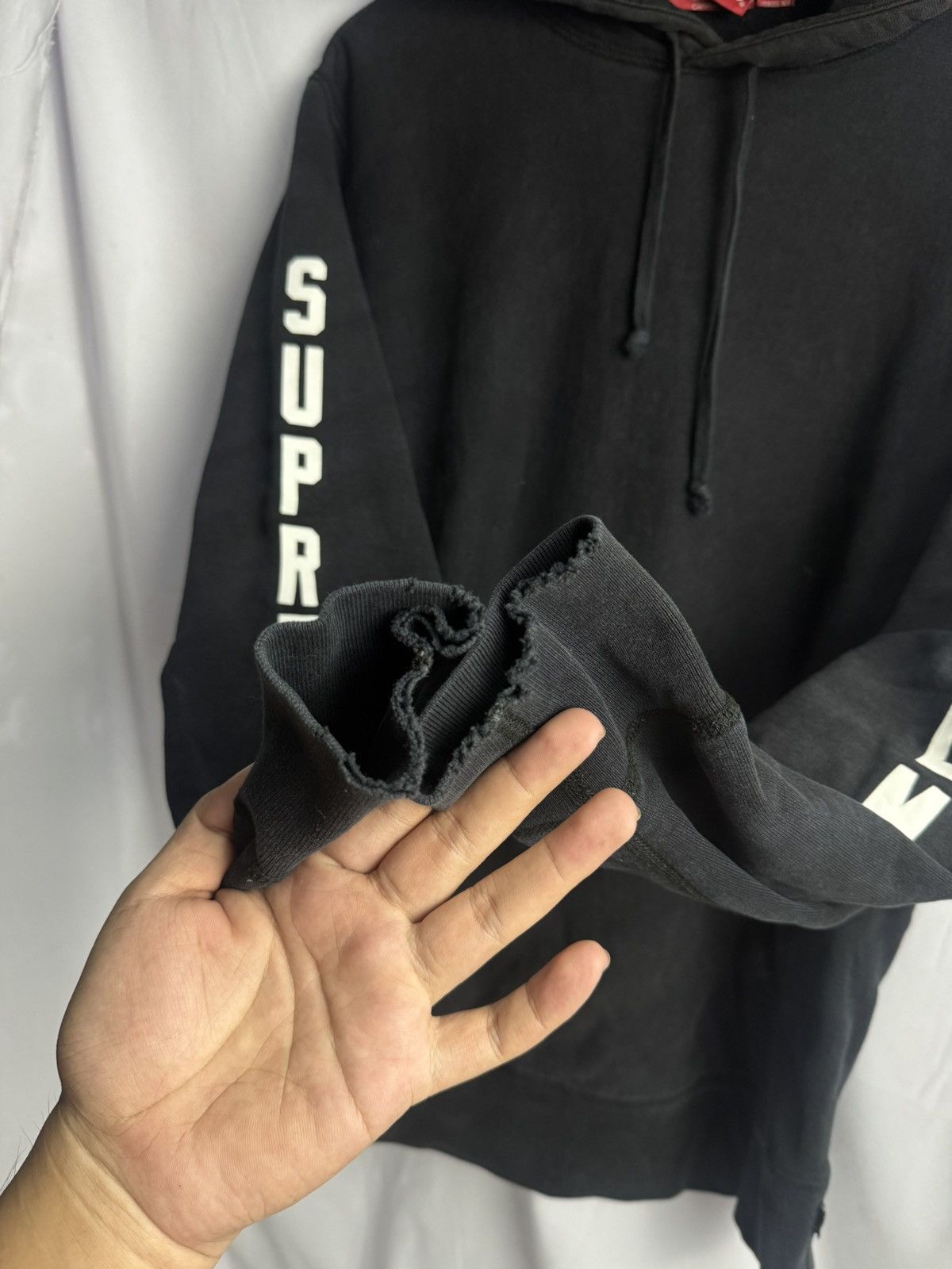 Supreme Supreme Hoodie Antihero Size US L / EU 52-54 / 3 - 9 Thumbnail