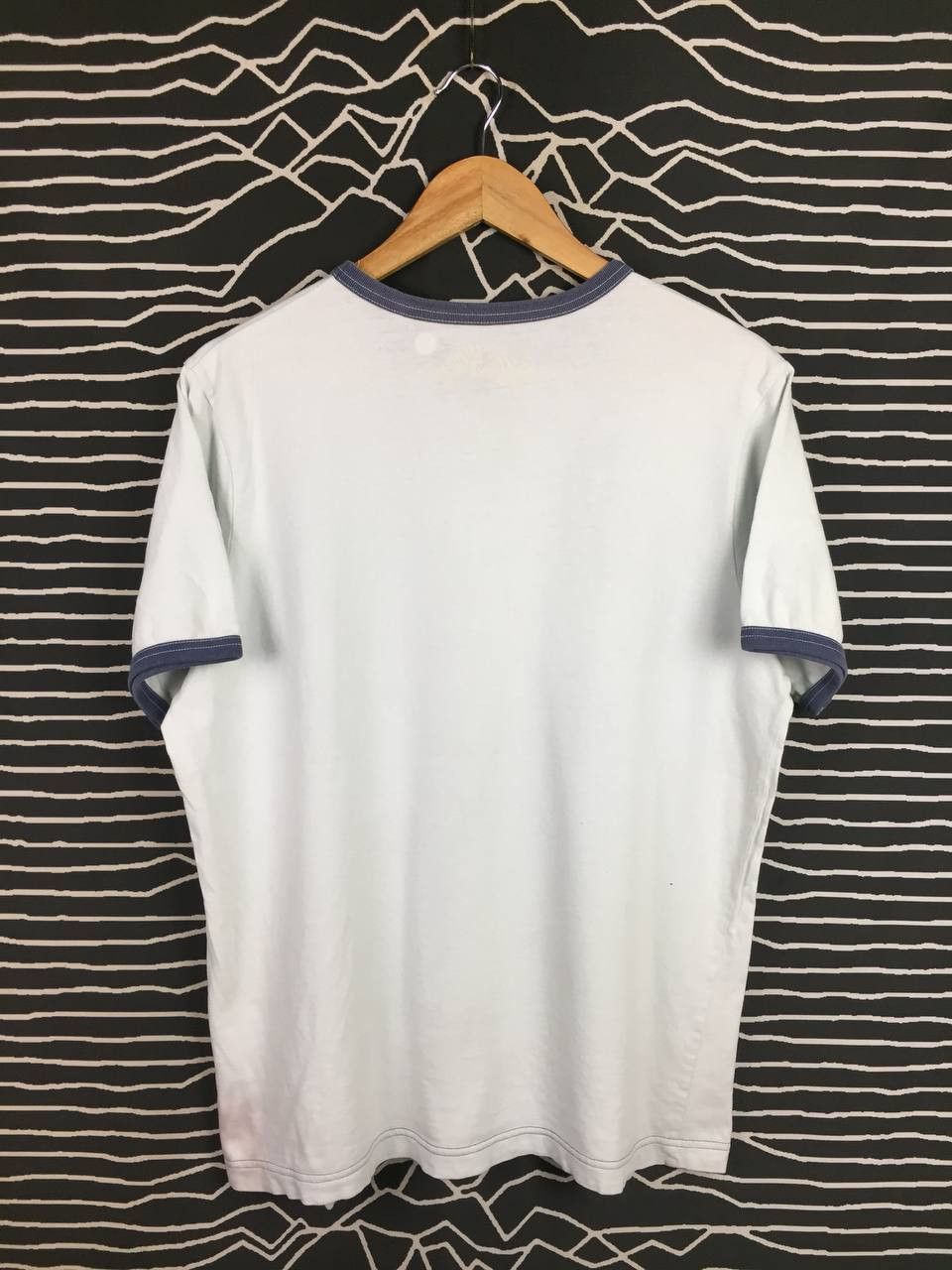 Uniqlo Uniqlo The Wave Is Forever 27th Annual Retro Surf Ringer Tee Size US L / EU 52-54 / 3 - 12 Thumbnail