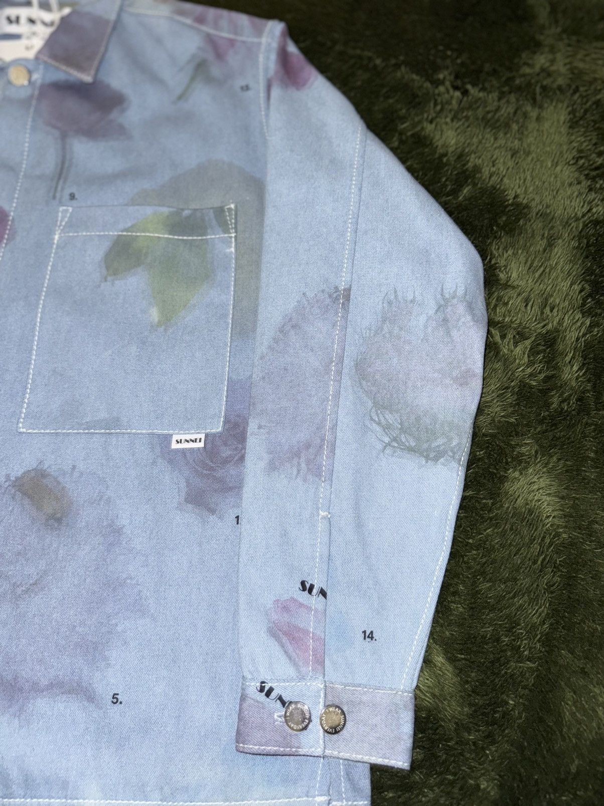 Sunnei [S] SUNNEI Floral Printed Relaxed Fit Denim Shirt Jacket Size US S / EU 44-46 / 1 - 4 Thumbnail
