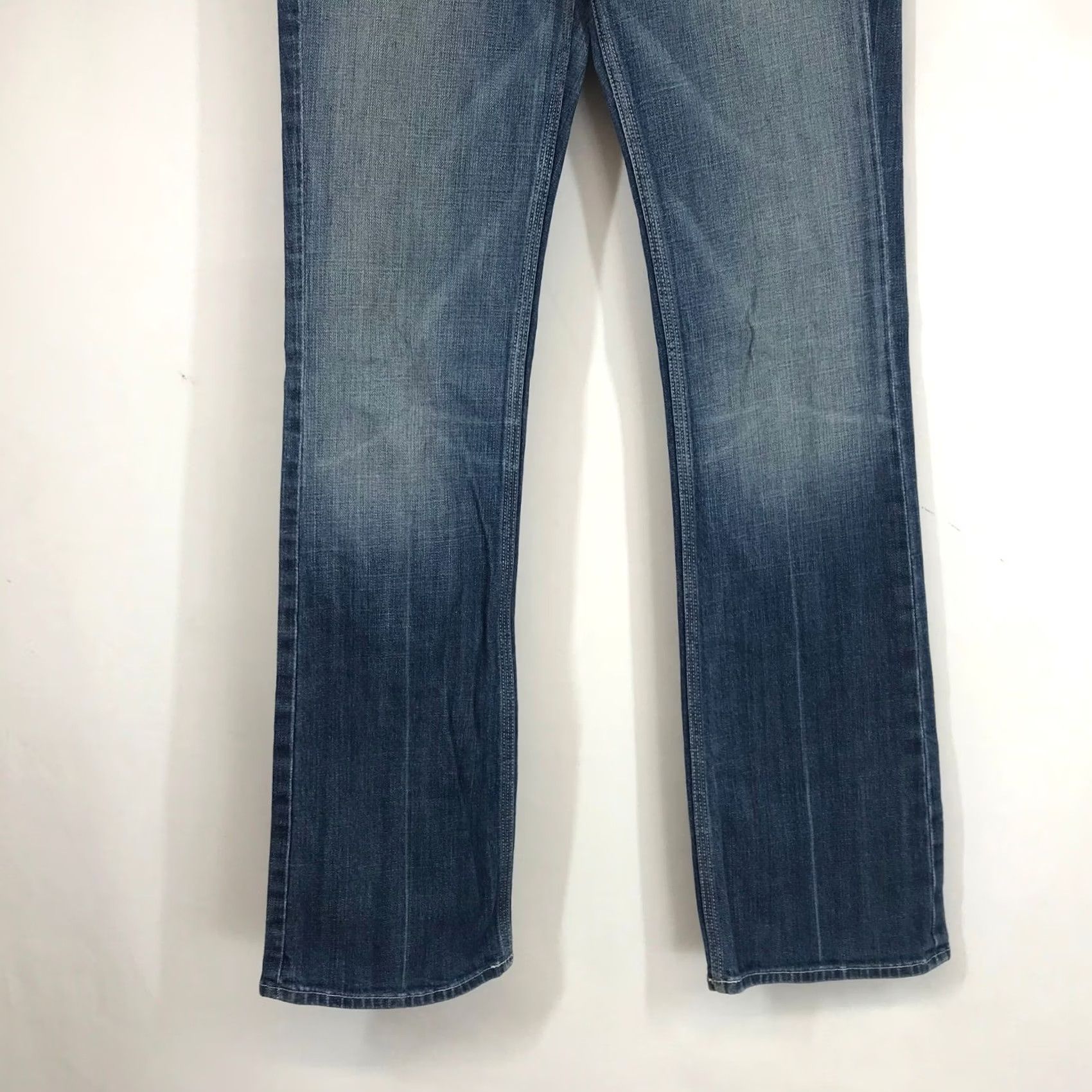 7 For All Mankind 7 For All Mankind Bootcut Jeans Medium Wash Slim 5-Pocket Design Embroidered Back Pocket Womens 29 Size 29" - 3 Thumbnail