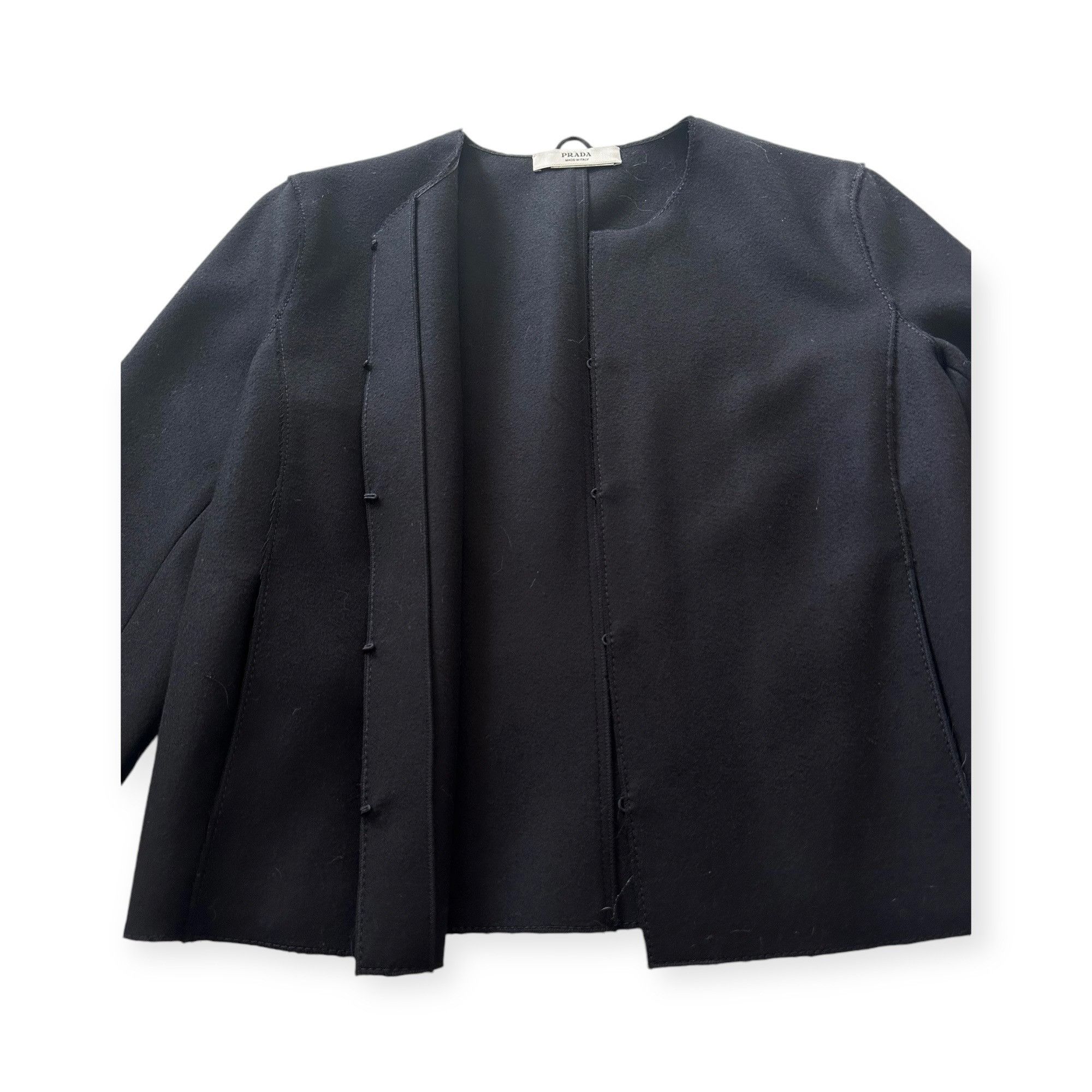 Prada Prada Archival F/W 2005 Runway Black Wool Collarless Jacket Size M / US 6-8 / IT 42-44 - 9 Thumbnail