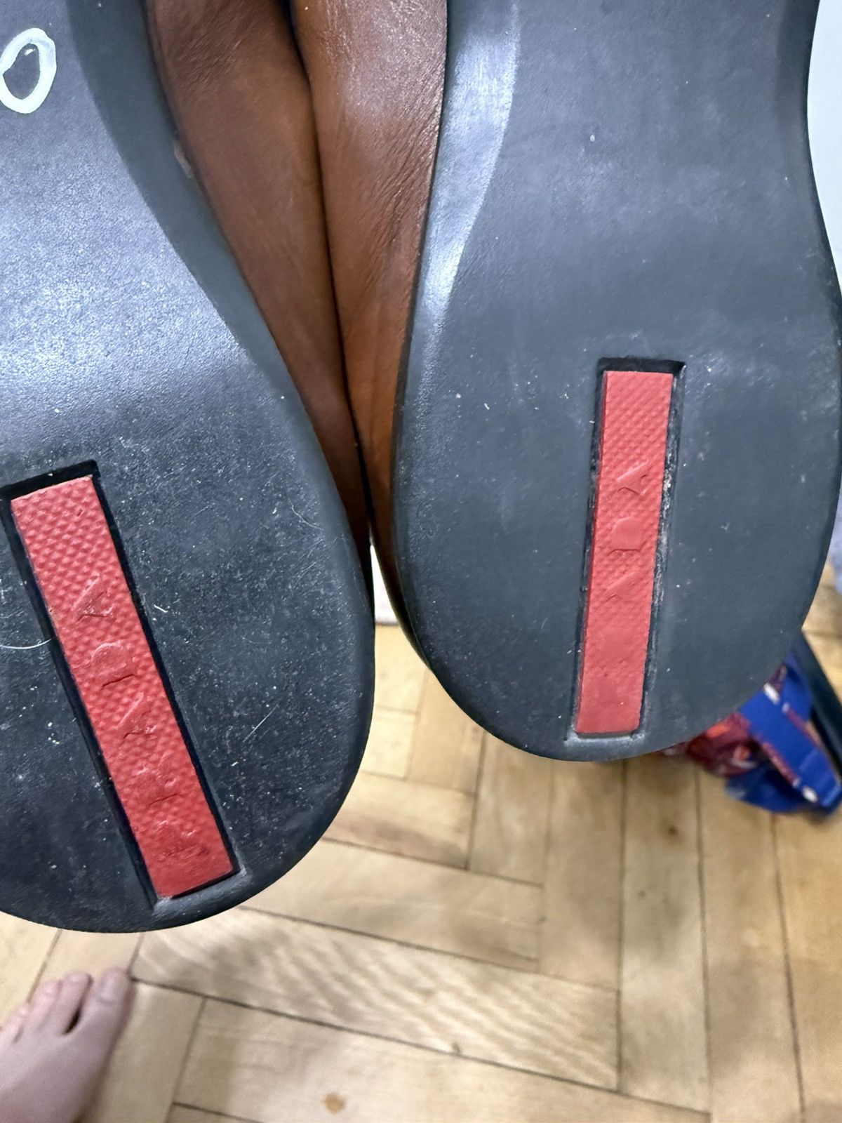 Prada Vey nice Size US 8 / EU 41 - 5 Thumbnail