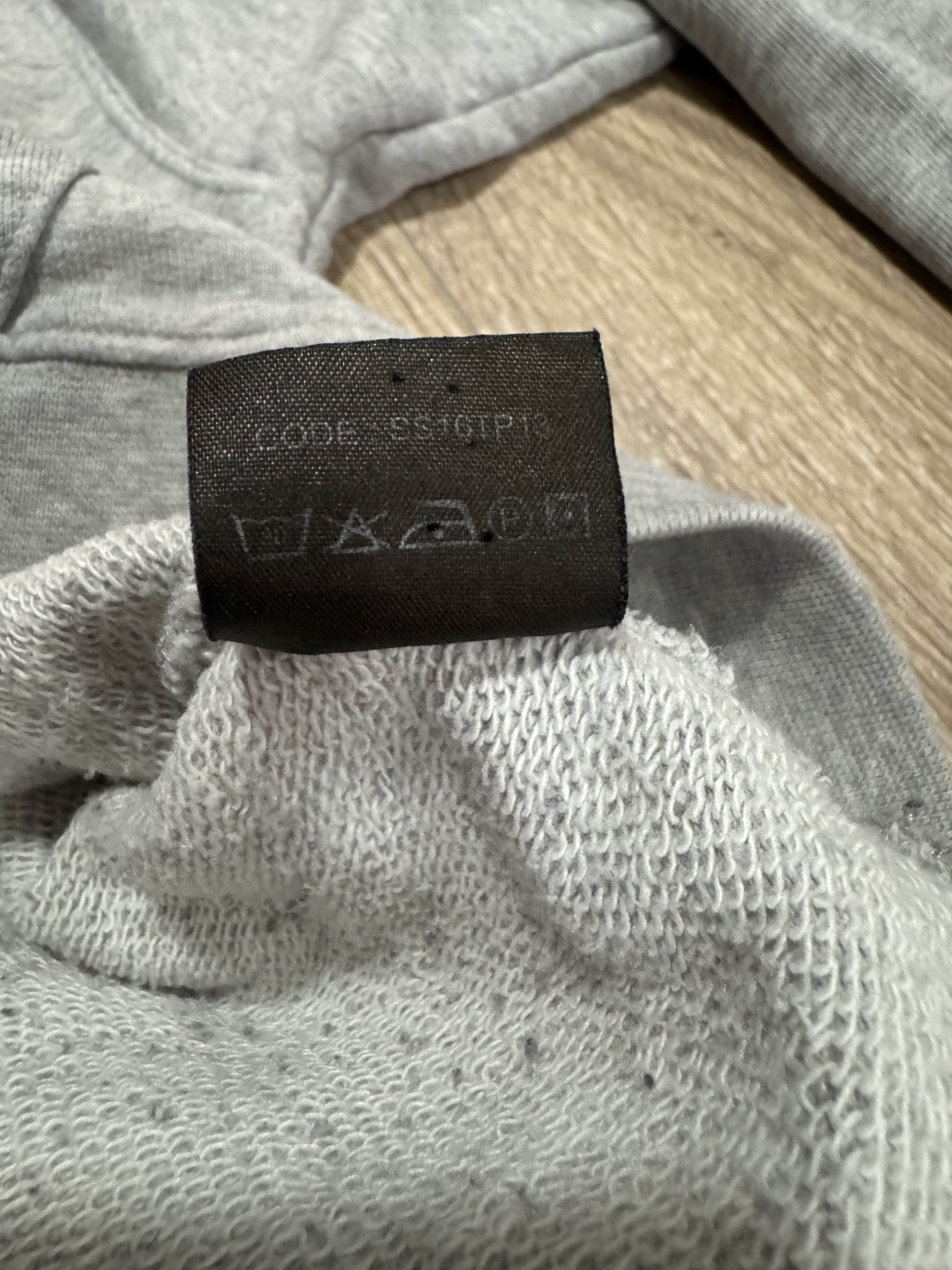 Vetements Vetements Reversible Hoodie Size US L / EU 52-54 / 3 - 11 Thumbnail