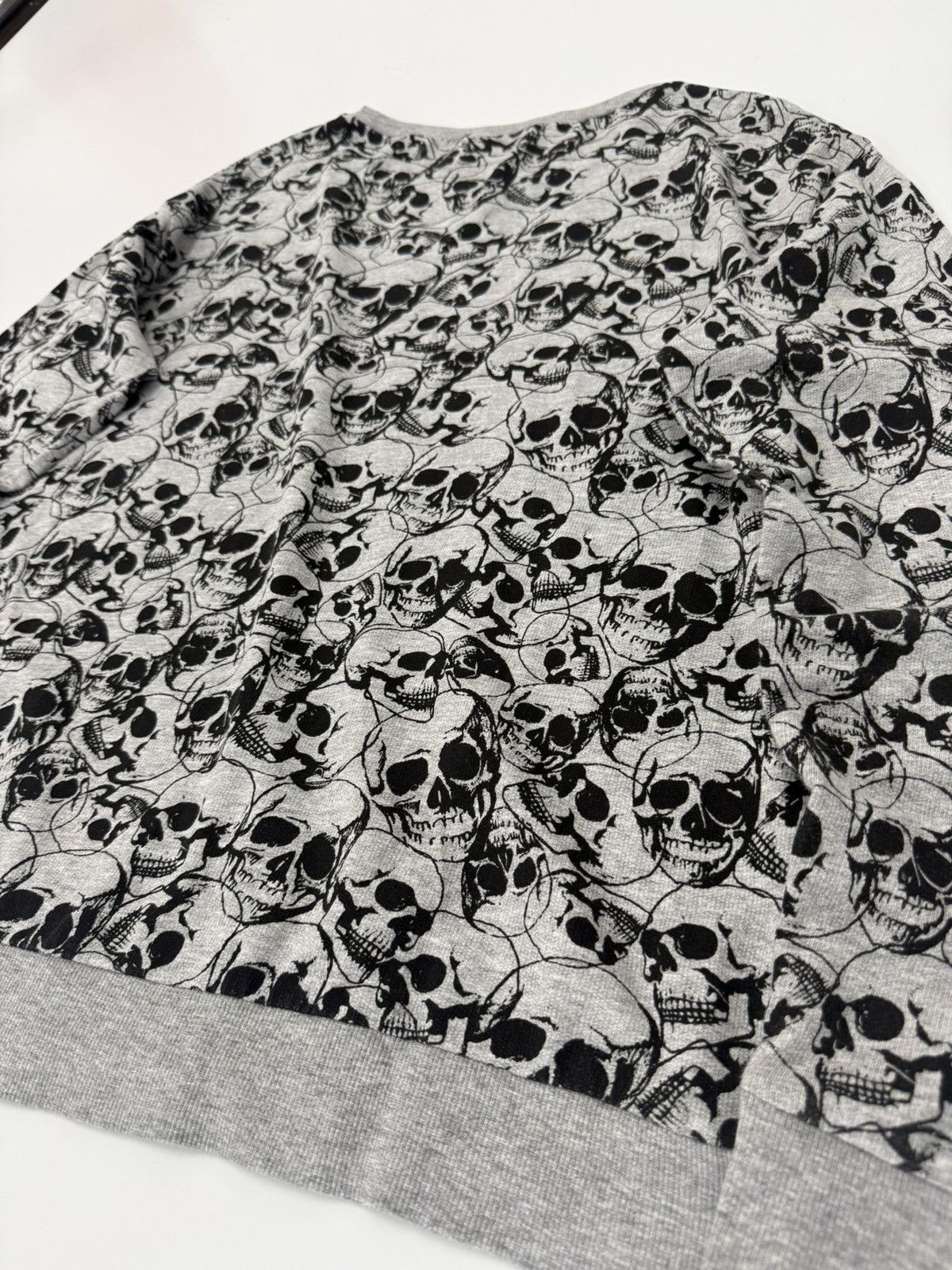 H&M 🔥 H&M Skull Shit Over Printed design Sweatshirt Size XS / US 0-2 / IT 36-38 - 10 Thumbnail