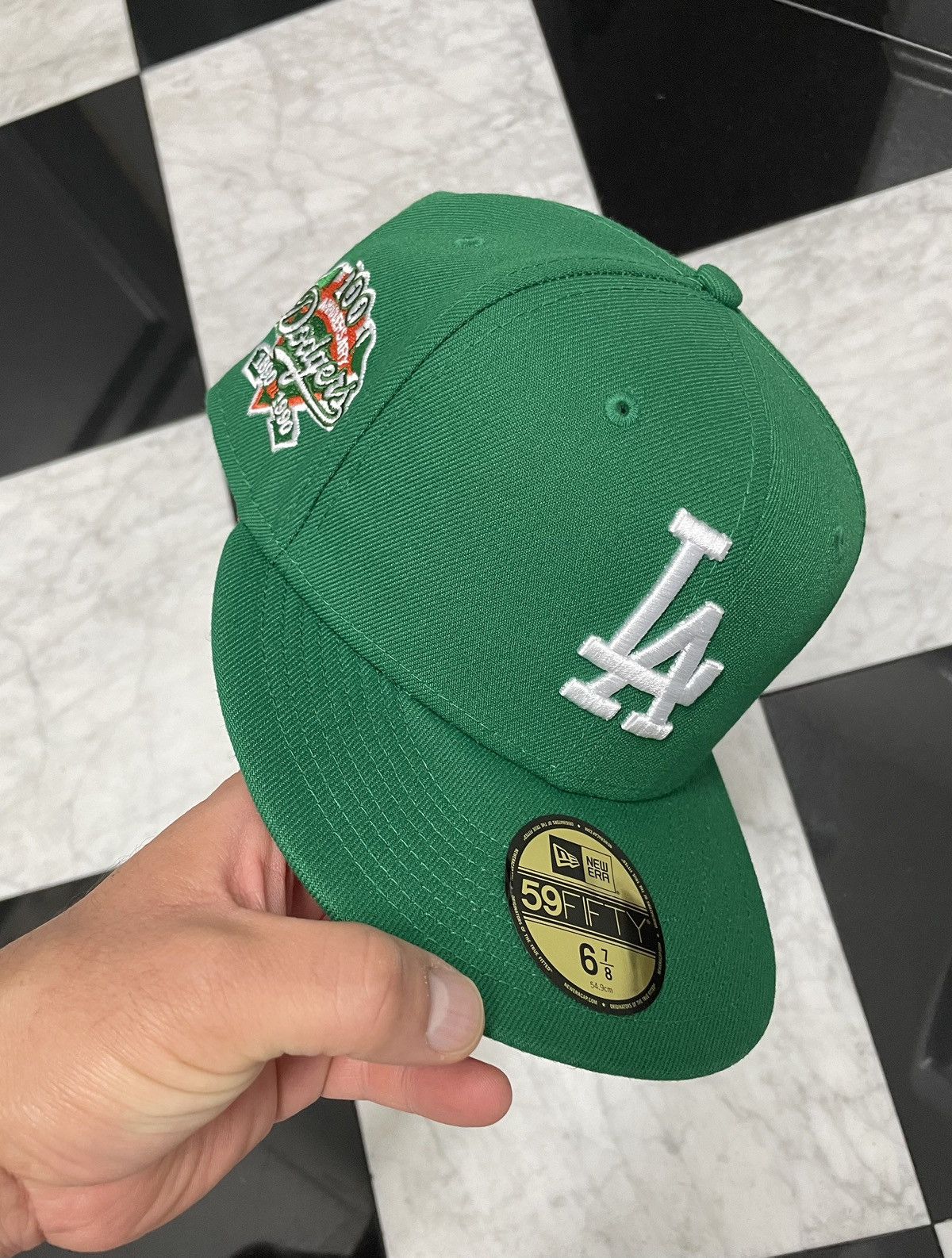 New Era 🔥Exclusive Dodgers fitted 6 7/8 Size ONE SIZE - 2 Thumbnail