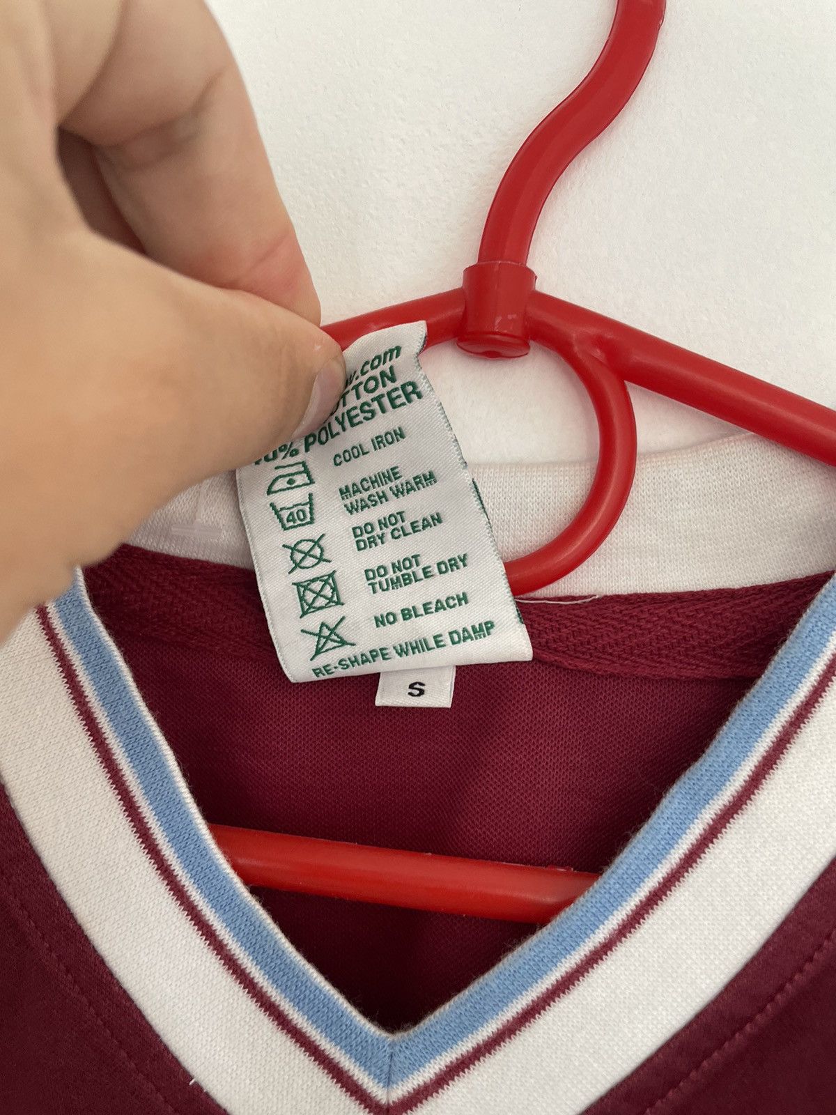 Vintage West Ham Vintage Score Draw jersey Size US S / EU 44-46 / 1 - 4 Thumbnail
