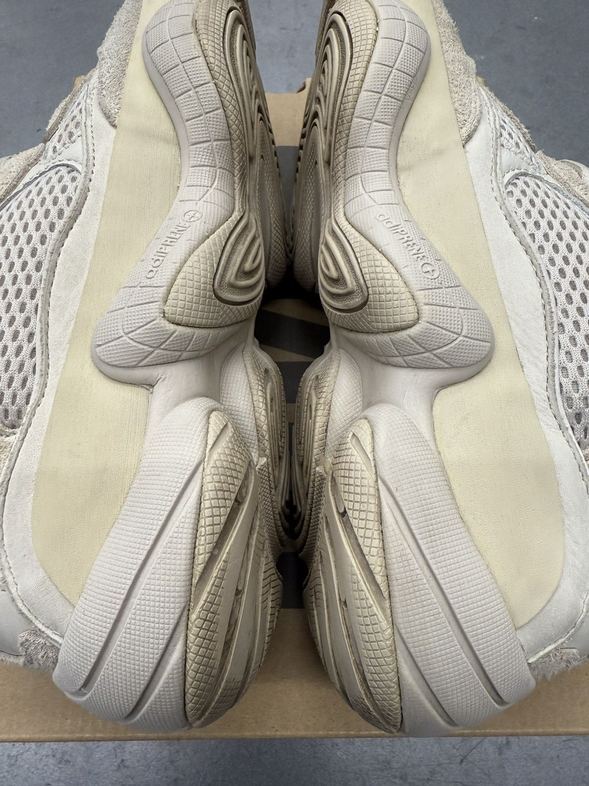 Yeezy 2022 Adidas Yeezy 500 Blush DB2908 Size 9 Size US 9 / EU 42 - 4 Thumbnail