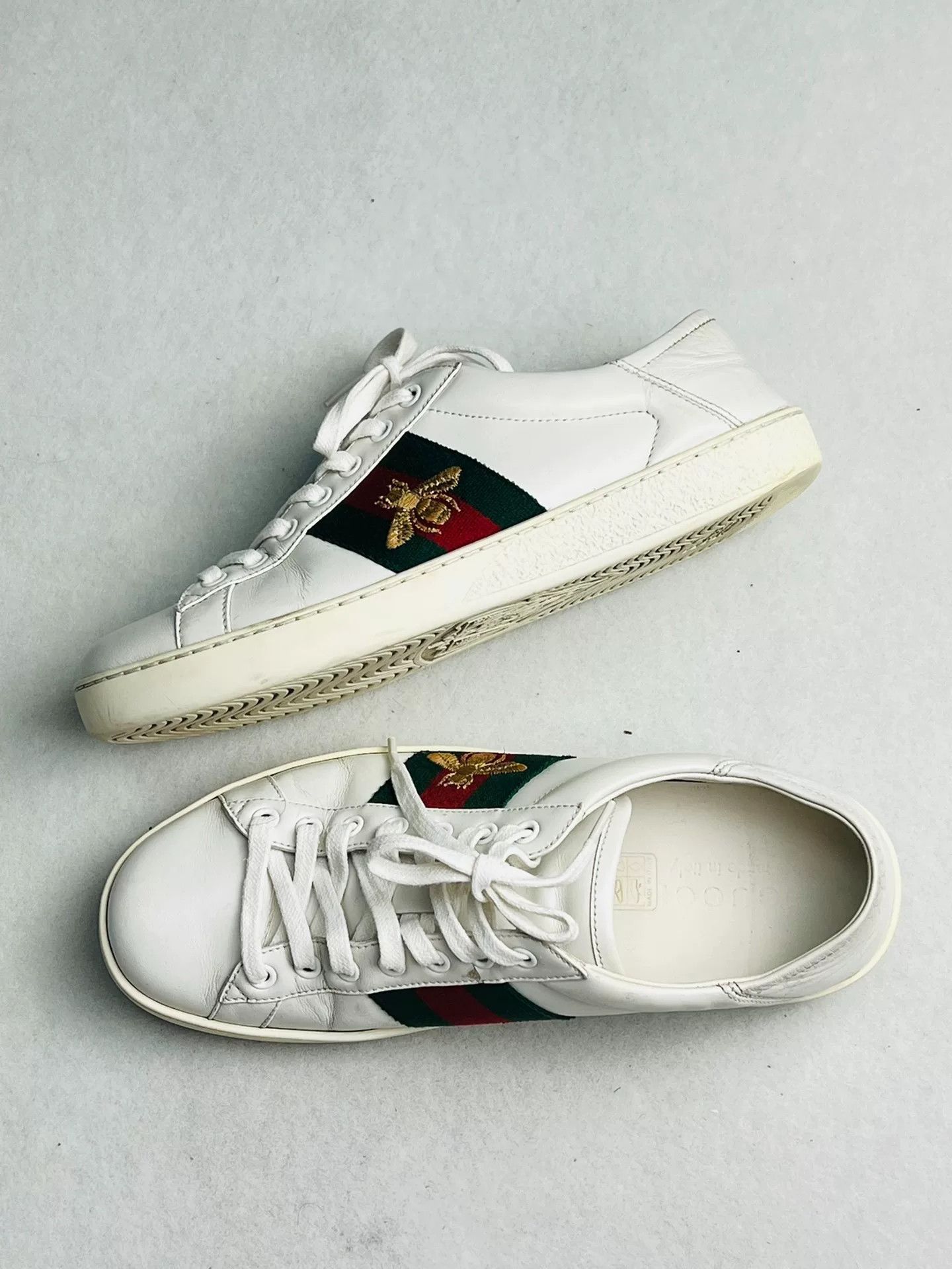 Gucci Gucci White Lowtop Sneakers 8 Men Size US 8 / EU 41 - 1 Thumbnail