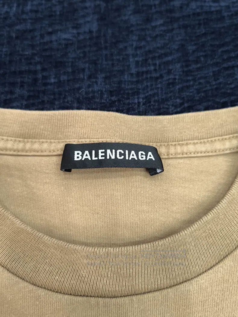 Balenciaga Balenciaga Wheat ear crown letter print short-sleeve T-shi Size XS / US 0-2 / IT 36-38 - 4 Thumbnail