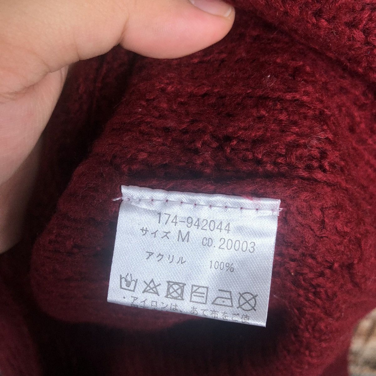 Aran Isles Knitwear × Japanese Brand Ingni Red Turtle Neck cable Knitwear #A1286 Size M / US 6-8 / IT 42-44 - 10 Thumbnail