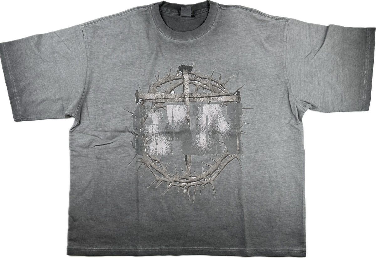 Vintage Saint Vanity Saint T-shirt Size US XXL / EU 58 / 5 - 1 Thumbnail