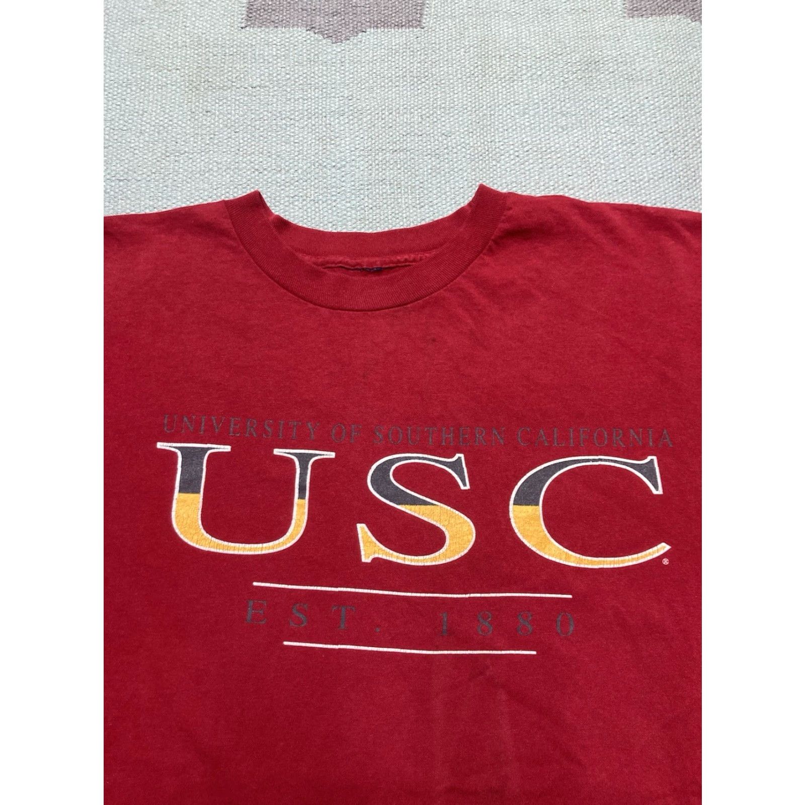 Jansport VINTAGE USC Trojans T-Shirt JanSport Men XL Red California University College faded XX-Large? Size US XL / EU 56 / 4 - 4 Thumbnail
