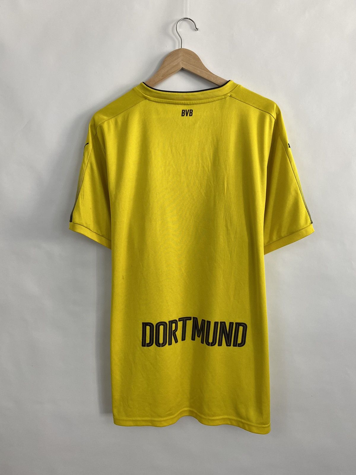 Puma 🇩🇪 Vintage Y2K Puma Borussia Dortmund BVB Soccer Jersey Size US XXL / EU 58 / 5 - 10 Thumbnail