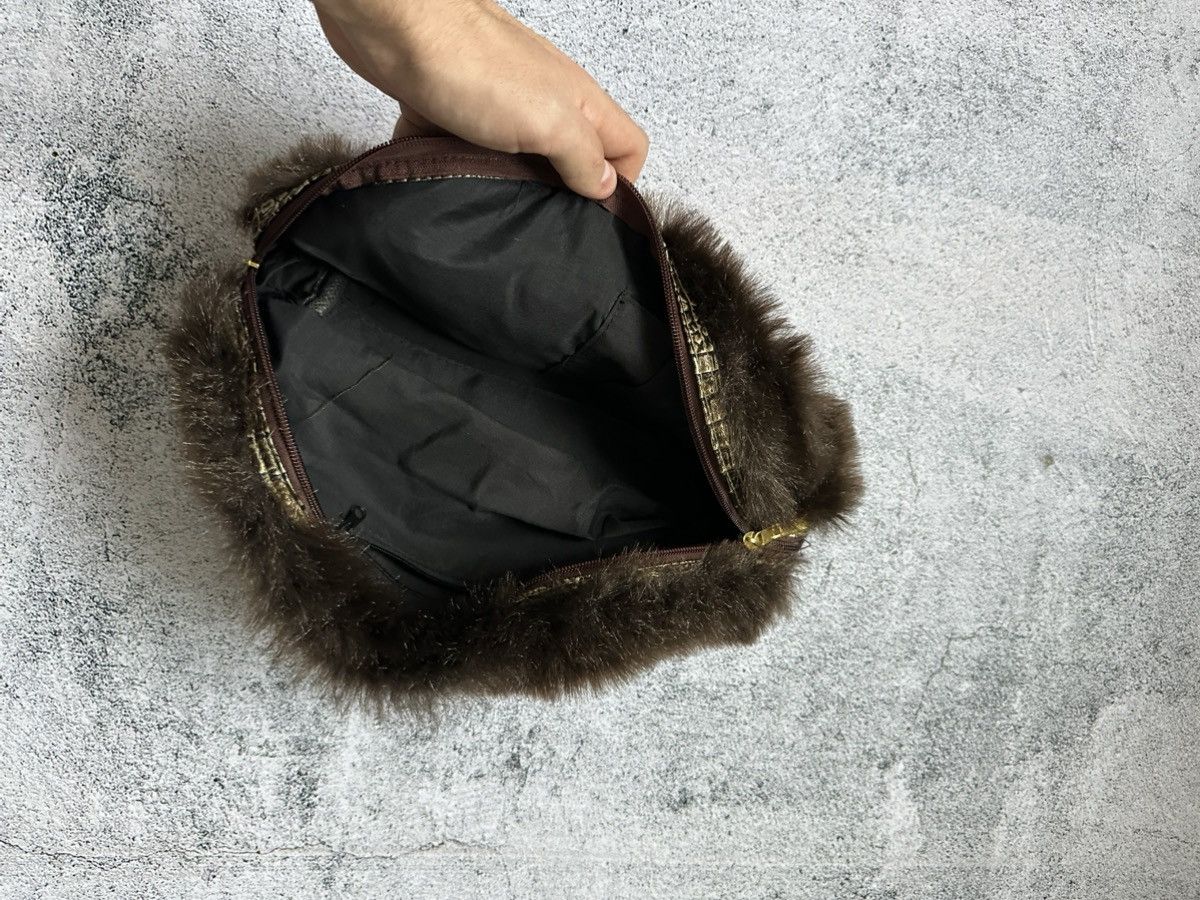Japanese Brand Faux Fur Handle Bag Japanase Diesel Style Y2K Size ONE SIZE - 7 Thumbnail