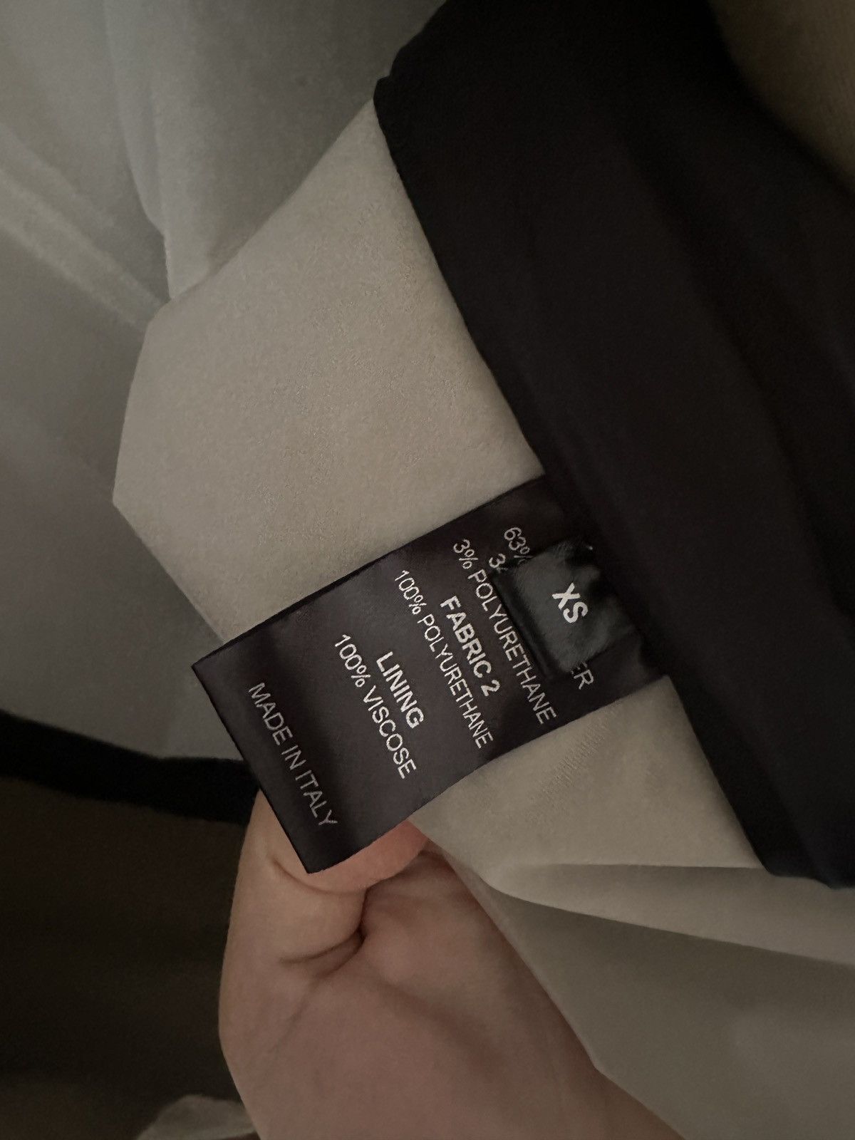 Vetements $2700 Vetements Tan Trench Coat, Cut Out Back Size XS / US 0-2 / IT 36-38 - 7 Thumbnail