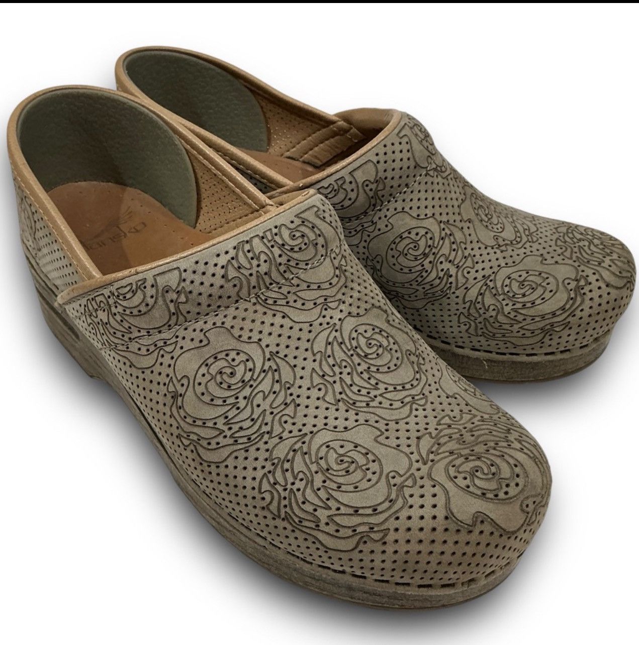 Dansko Dansko Professional Floral Nubuck Sage Nursing Clogs Slip On Size US 8.5 / IT 38.5 - 1 Thumbnail