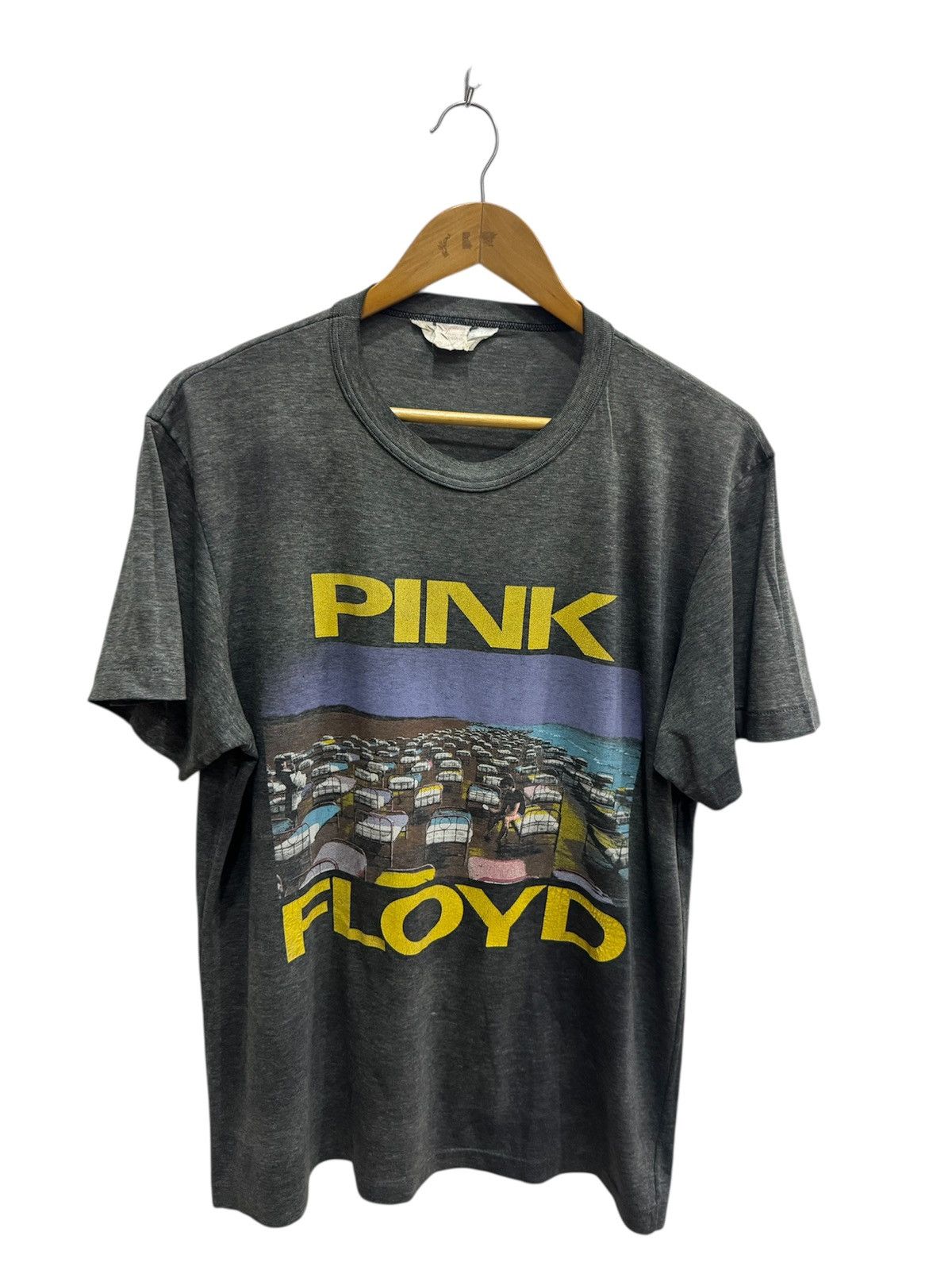 Band Tees × Pink Floyd × Vintage Vintage 80’s Pink Floyd The Wall World Tour Tee Size US L / EU 52-54 / 3 - 1 Thumbnail