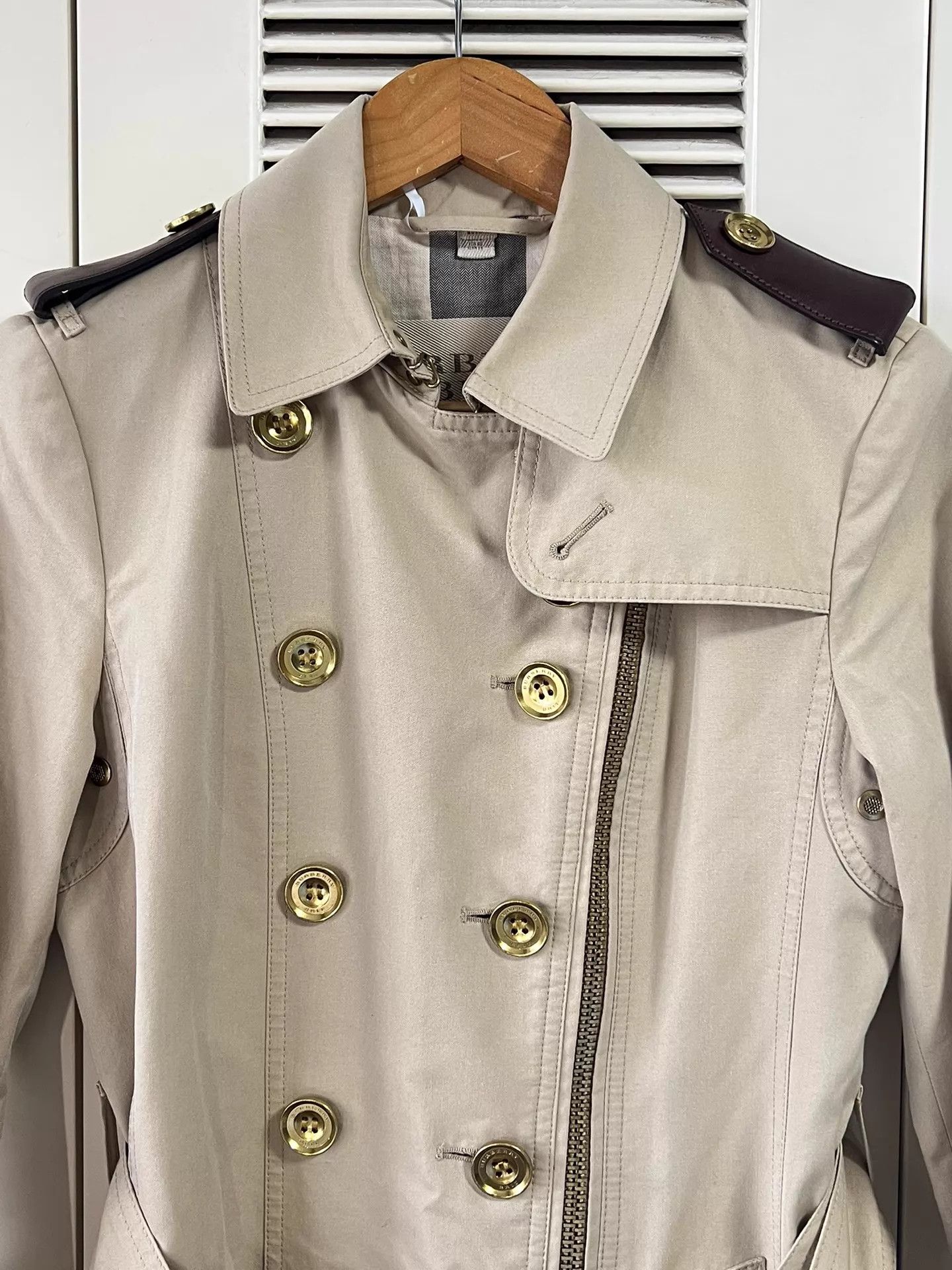 Burberry Burberry 36 Trench Coat Khaki Double Breasted Leather Cuffs Size XS / US 0-2 / IT 36-38 - 3 Thumbnail