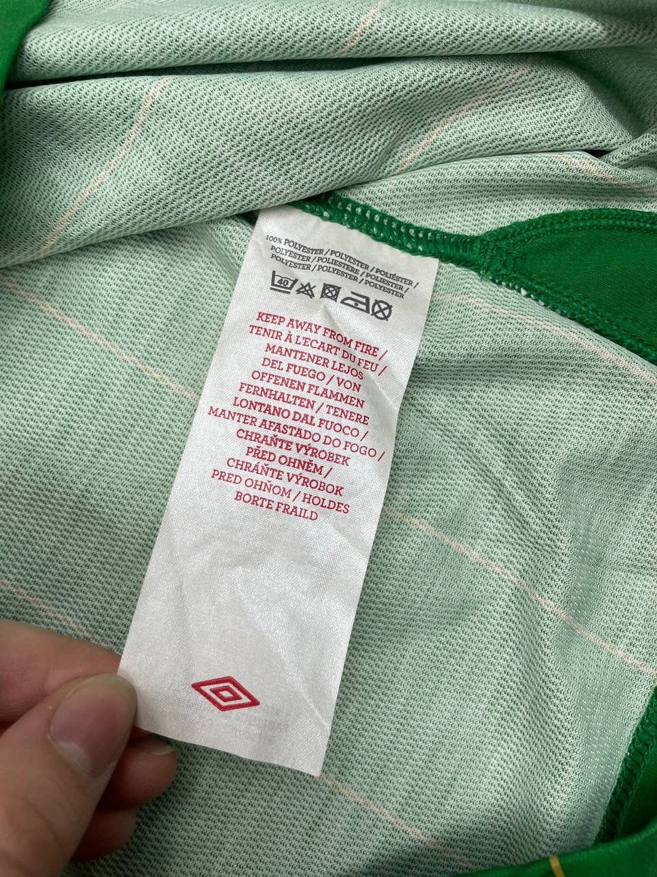 Umbro Umbro Ireland Men Home Football2011/12 Green Jersey Size US XL / EU 56 / 4 - 8 Thumbnail