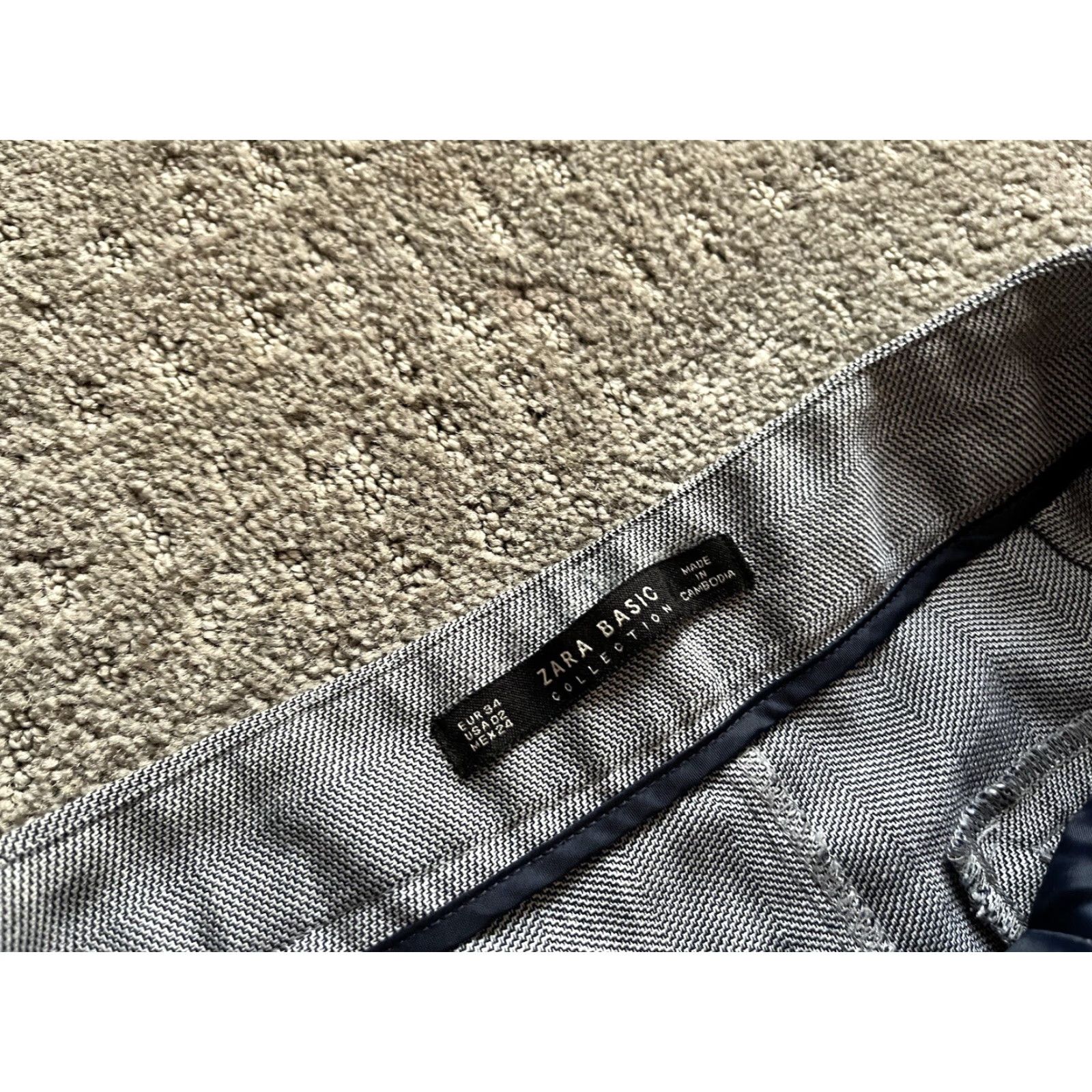 Zara ZARA Women’s Dress Pants Size 2 Gray Solid Mid Rise Stretch Size 26" / US 2 / IT 38 - 5 Thumbnail