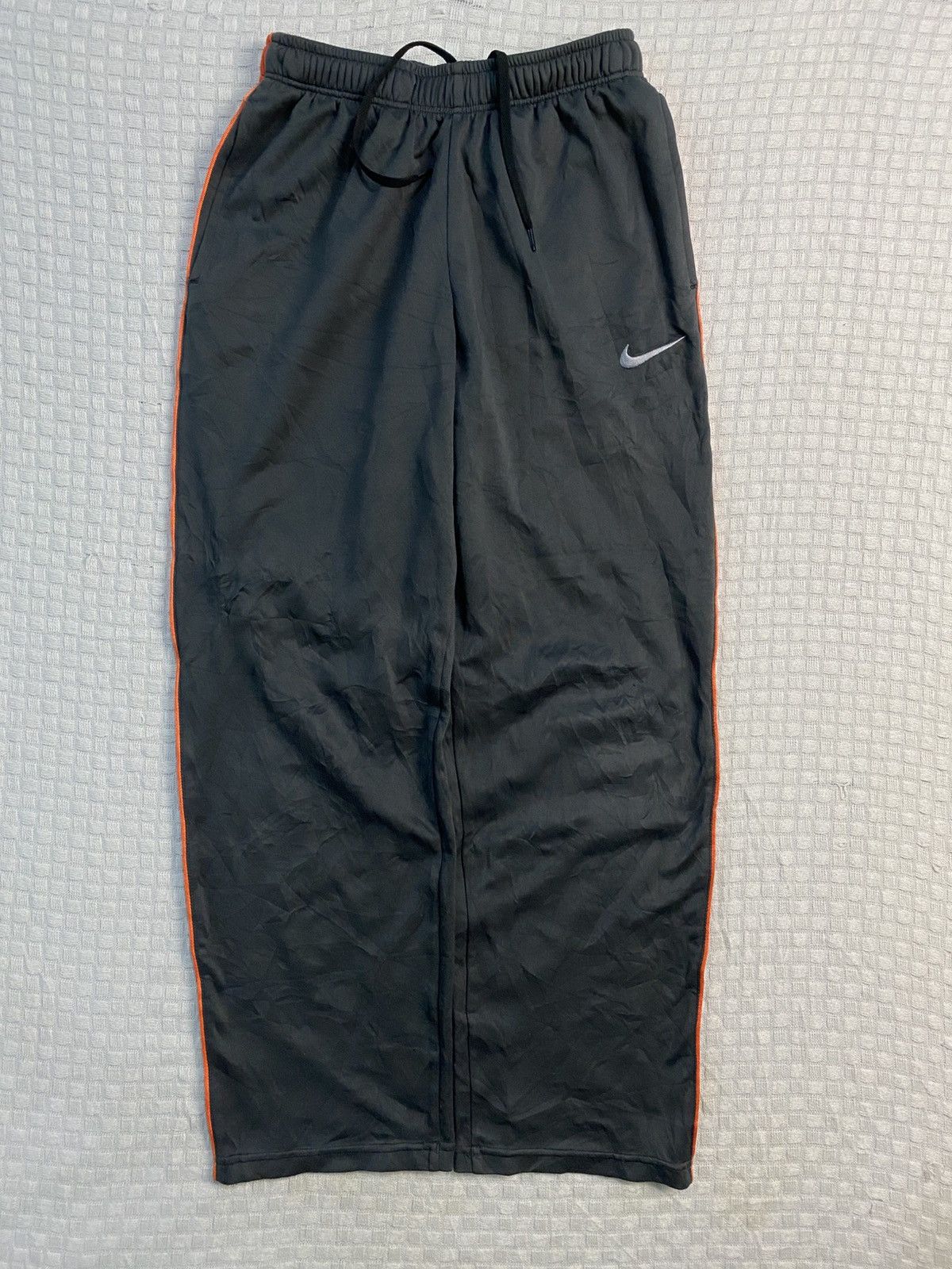 Nike × atmos VINTAGE NIKE 90S BAGGY NYLON WIDE LEG SWOOSH TRACK PANTS Y2K Size US 32 / EU 48 - 1 Thumbnail