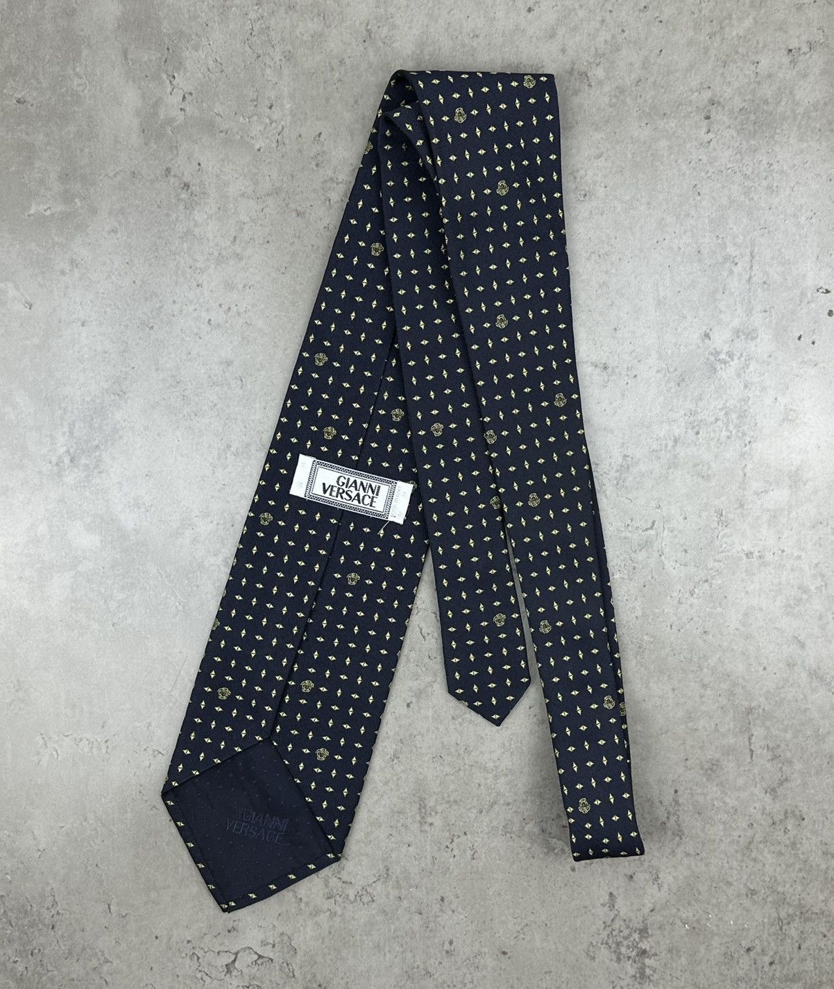 Versace Giani Versace Medusa Tie 100% Silk Size ONE SIZE - 4 Thumbnail
