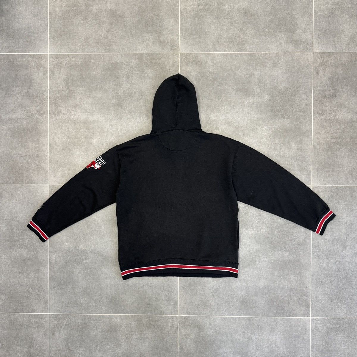 Starter Vintage Starter Chicago Bulls NBA Embroidered Logo Hoodie Size US L / EU 52-54 / 3 - 19 Thumbnail