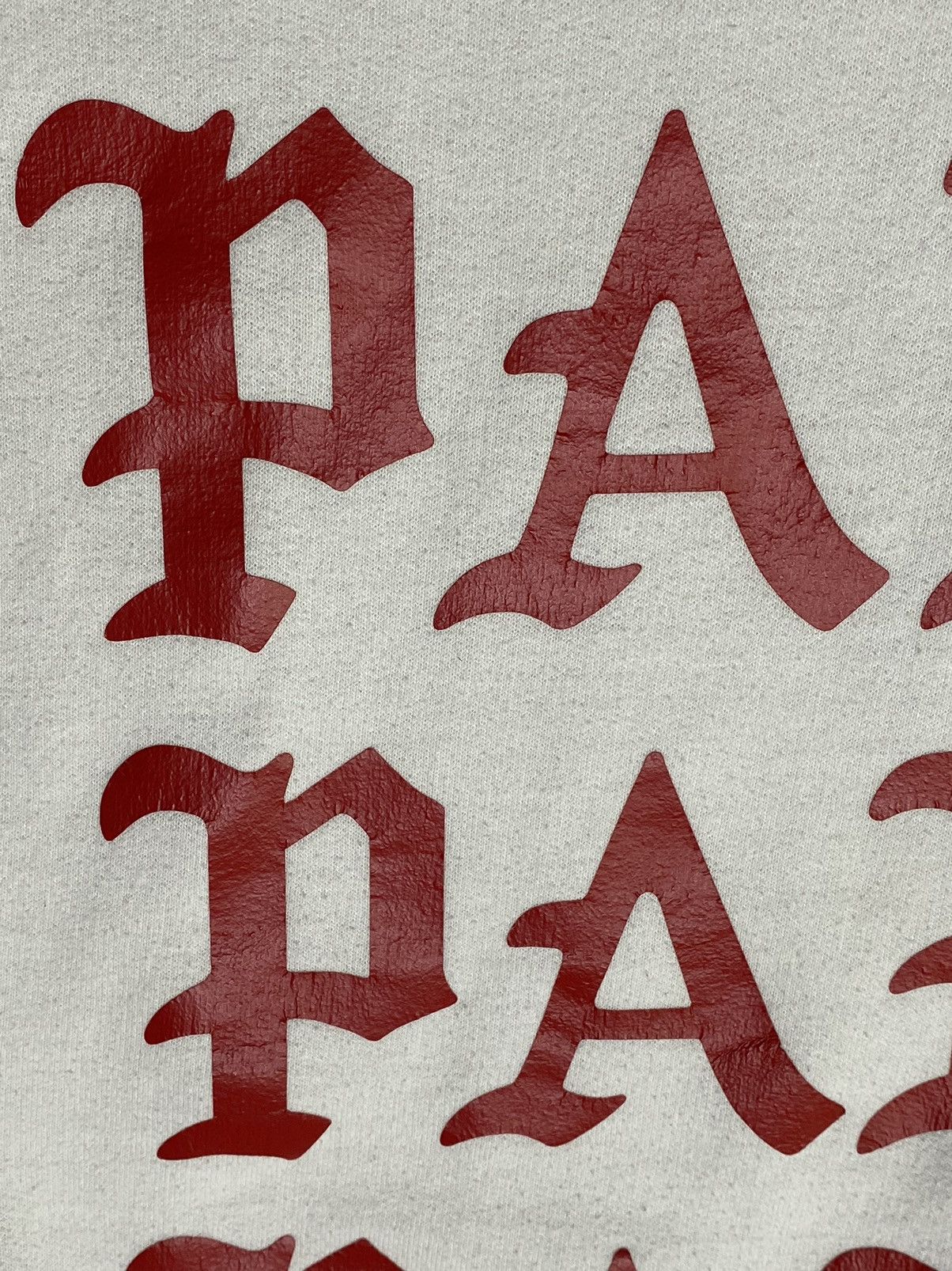 Band Tees Life of Pablo Paris Hoodie 2016 - Gilden tag (sz Med) Size US M / EU 48-50 / 2 - 11 Thumbnail