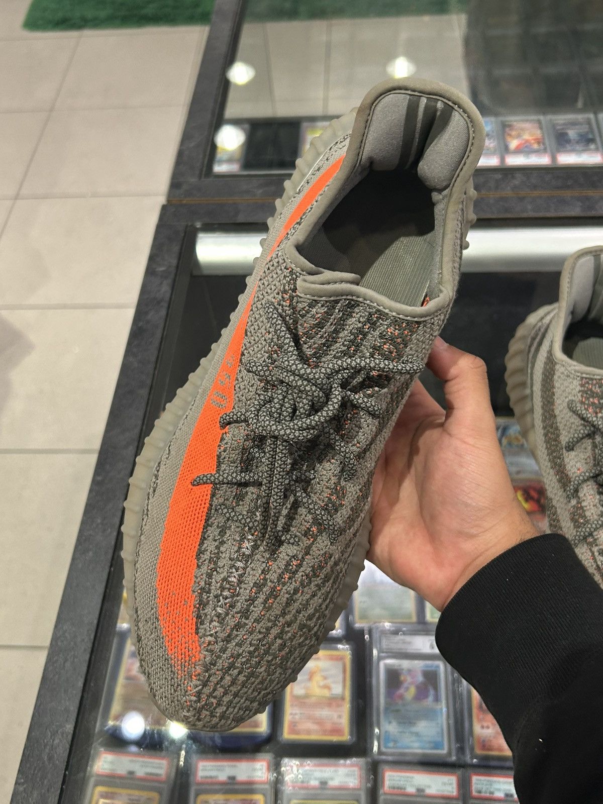 Yeezy Yeezy 350 beluga reflective Size US 14 / EU 47 - 7 Thumbnail