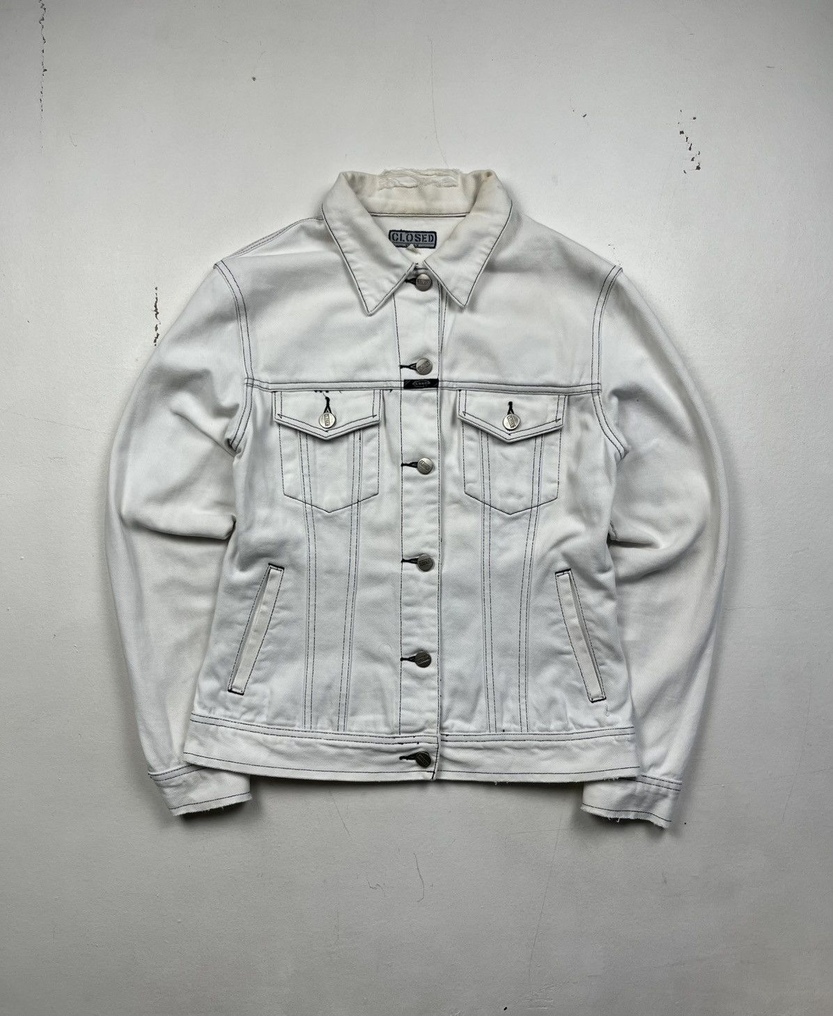 Closed Vintage Distressed Trucker Jacket – Made in Italy