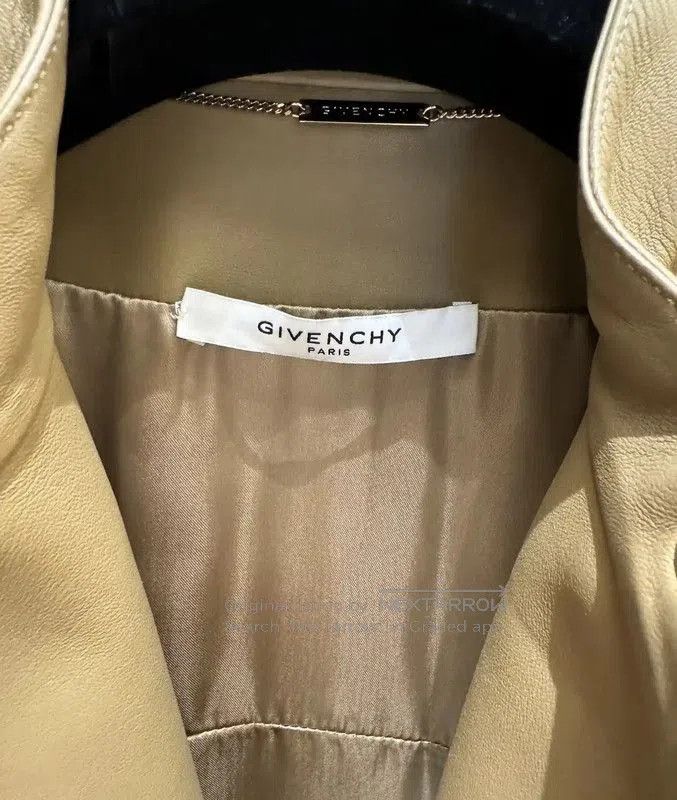 Givenchy Givenchy Women's Winter Khaki Leather Short Coat . Size M / US 6-8 / IT 42-44 - 2 Thumbnail