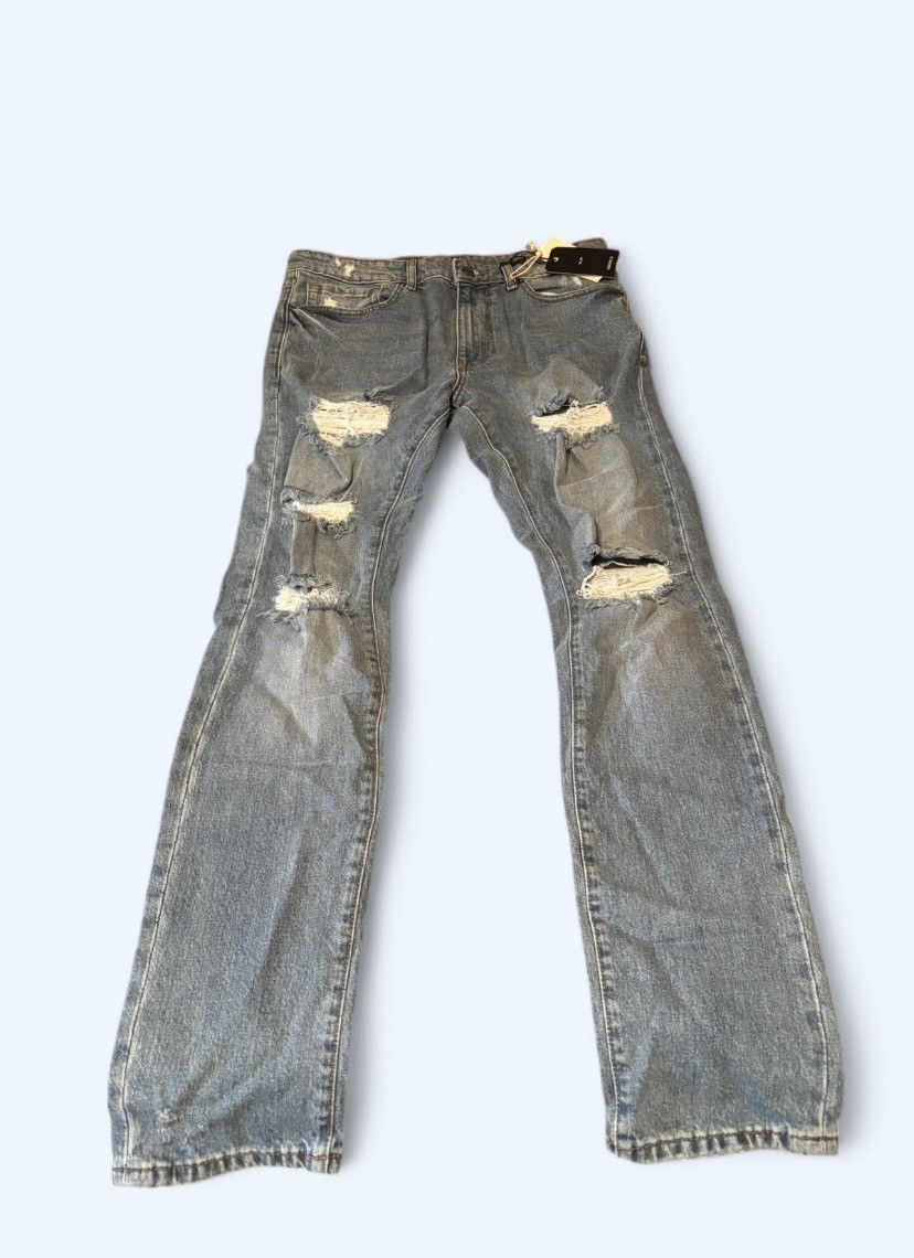 Forever 21 Blue distressed slim jeans with ripped knees size 31 Size US 31 - 1 Thumbnail
