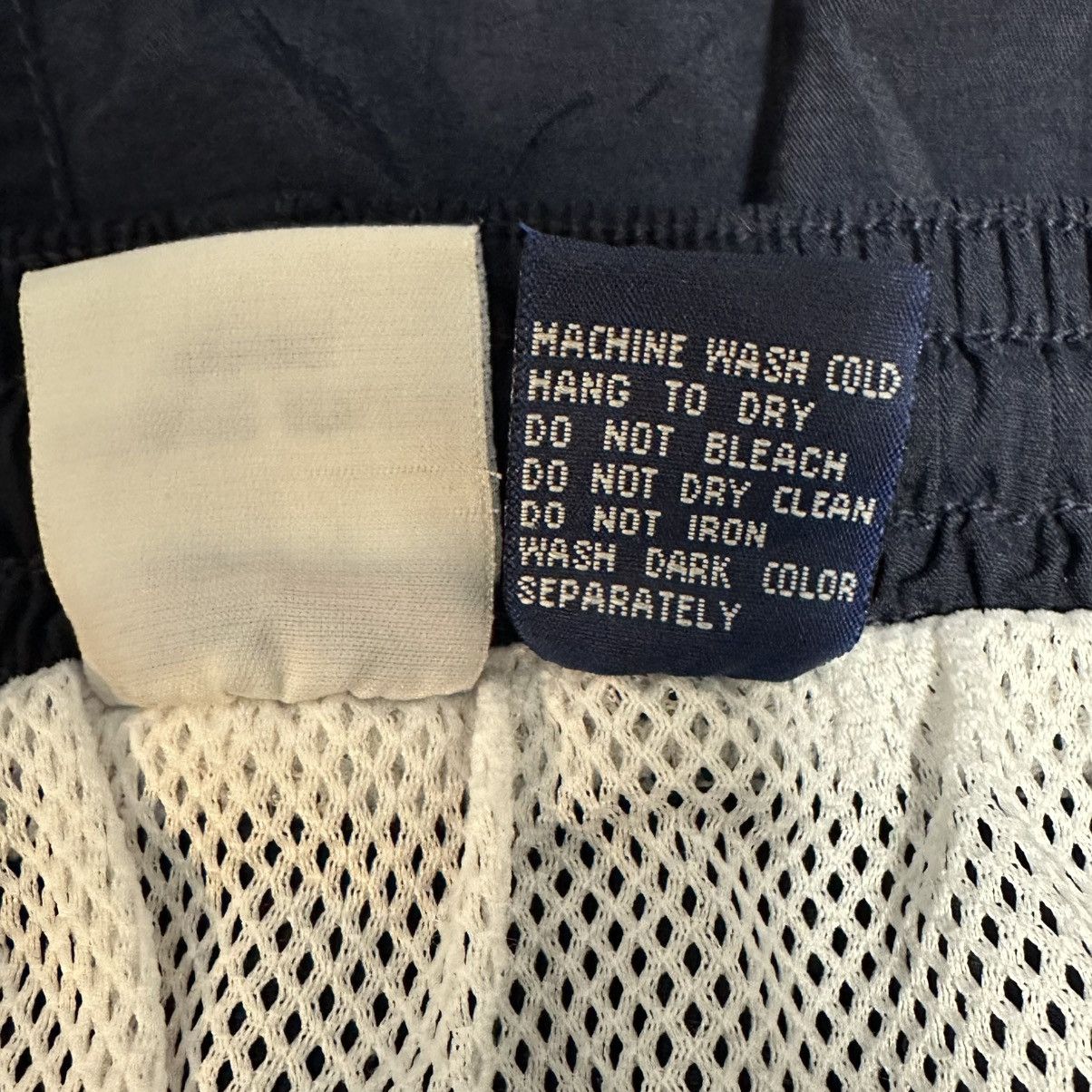 Champion × Vintage Vintage Champion Swim Shorts Navy Green Nylon 6” Mesh Lined Size US 29 - 5 Thumbnail