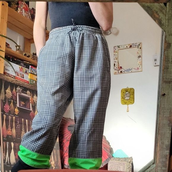 Andrea Crews Andrea Crews overcut Pants grey houndstooth - size large Size US 32 / EU 48 - 3 Thumbnail