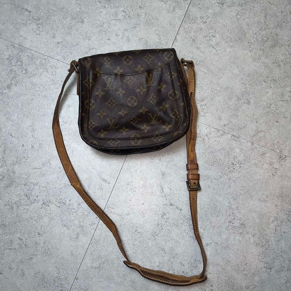 Louis Vuitton LOUIS VUITTON Saint-Cloud MM Monogram Canvas Bags Size ONE SIZE - 2 Thumbnail