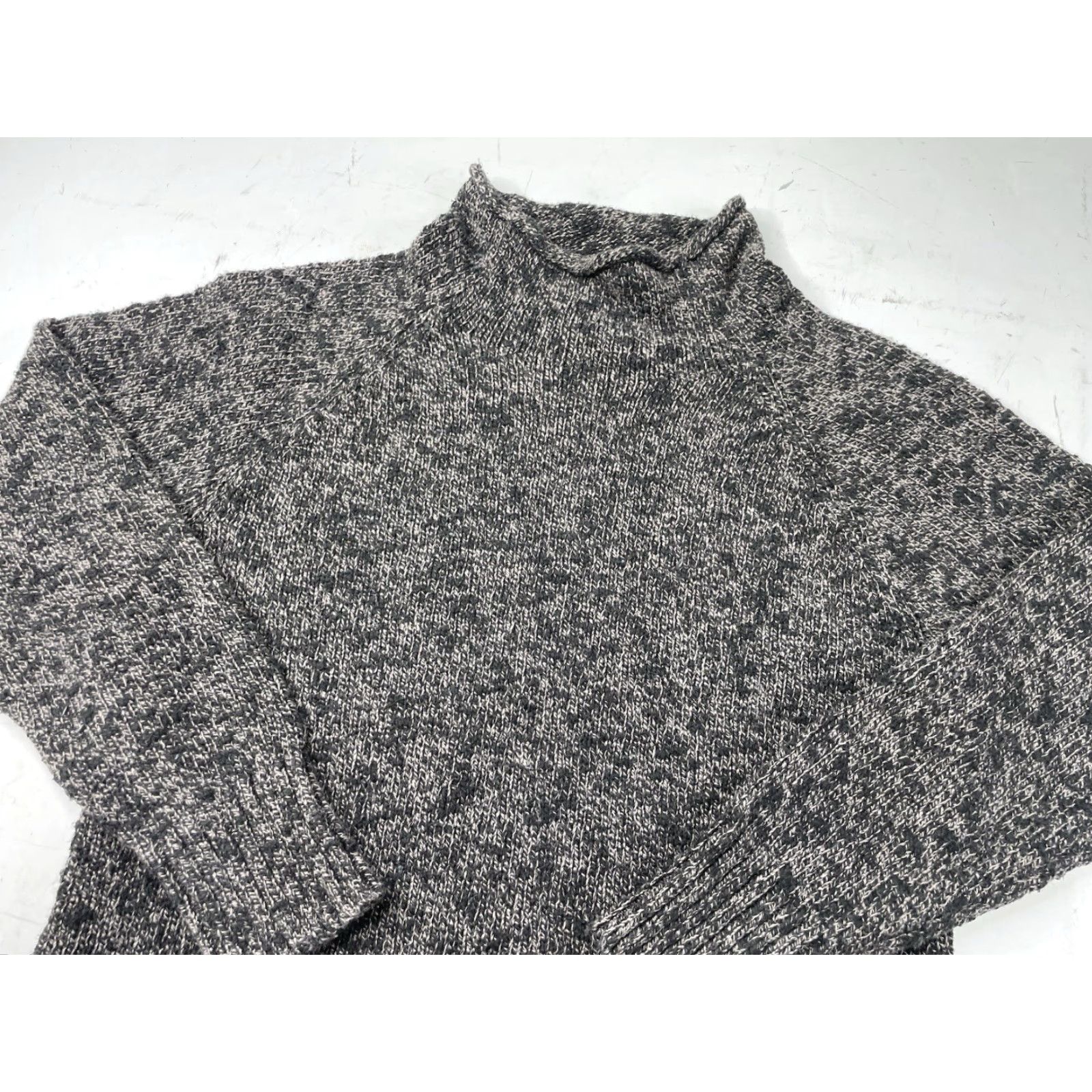 Vintage L.L.Bean Women's Roll Neck Sweater Small Petite Gray 100% Cotton Heathered Pullover Knit Long Sleeve Casual Size S / US 4 / IT 40 - 2 Thumbnail