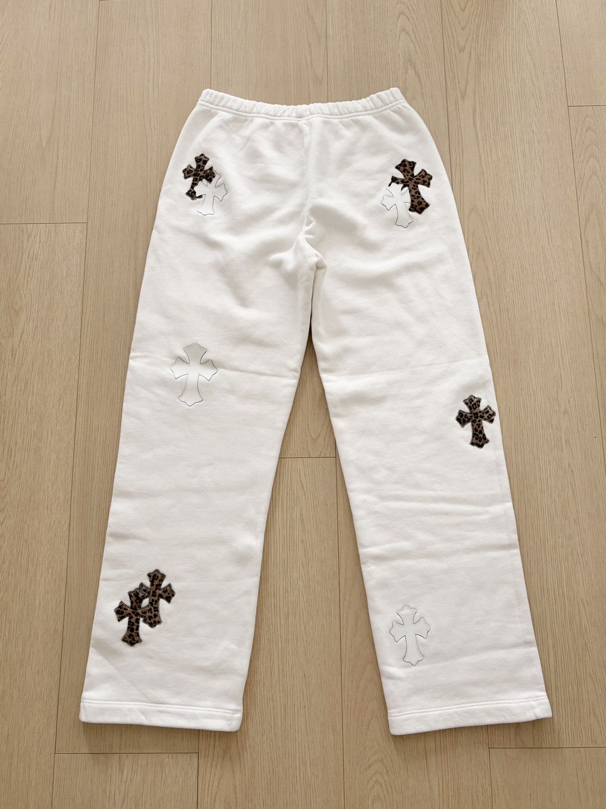 Chrome Hearts Chrome Hearts Cheetah And White Leather Patches Sweatpants Size US 30 / EU 46 - 2 Thumbnail