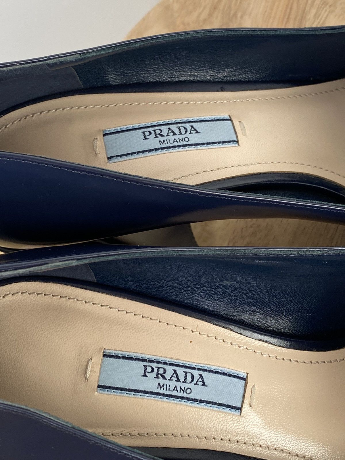 Prada Prada Heeled Leather Navy Loafers Chain Size US 8.5 / IT 38.5 - 6 Thumbnail